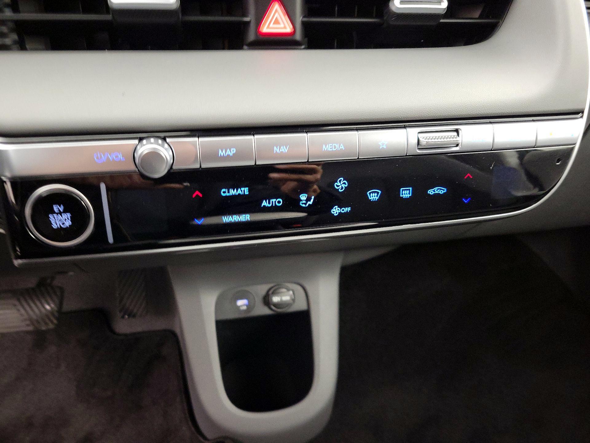 Thumbnail: 2024 Hyundai Ioniq 5 - 17
