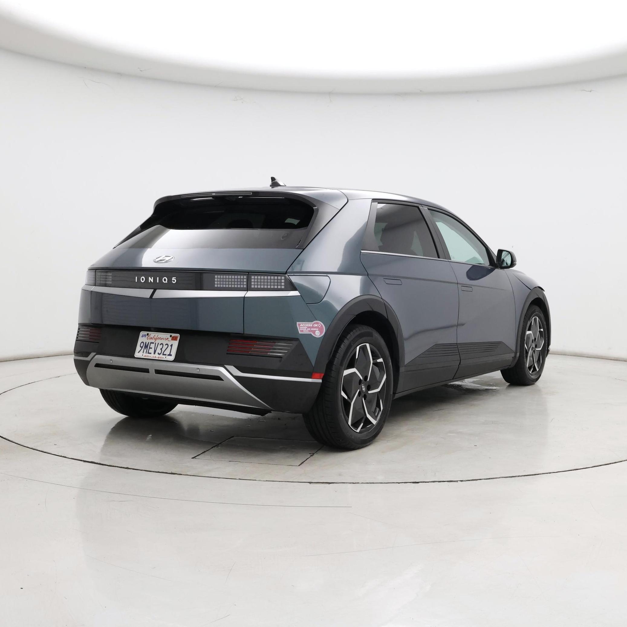 Thumbnail: 2024 Hyundai Ioniq 5 - 8