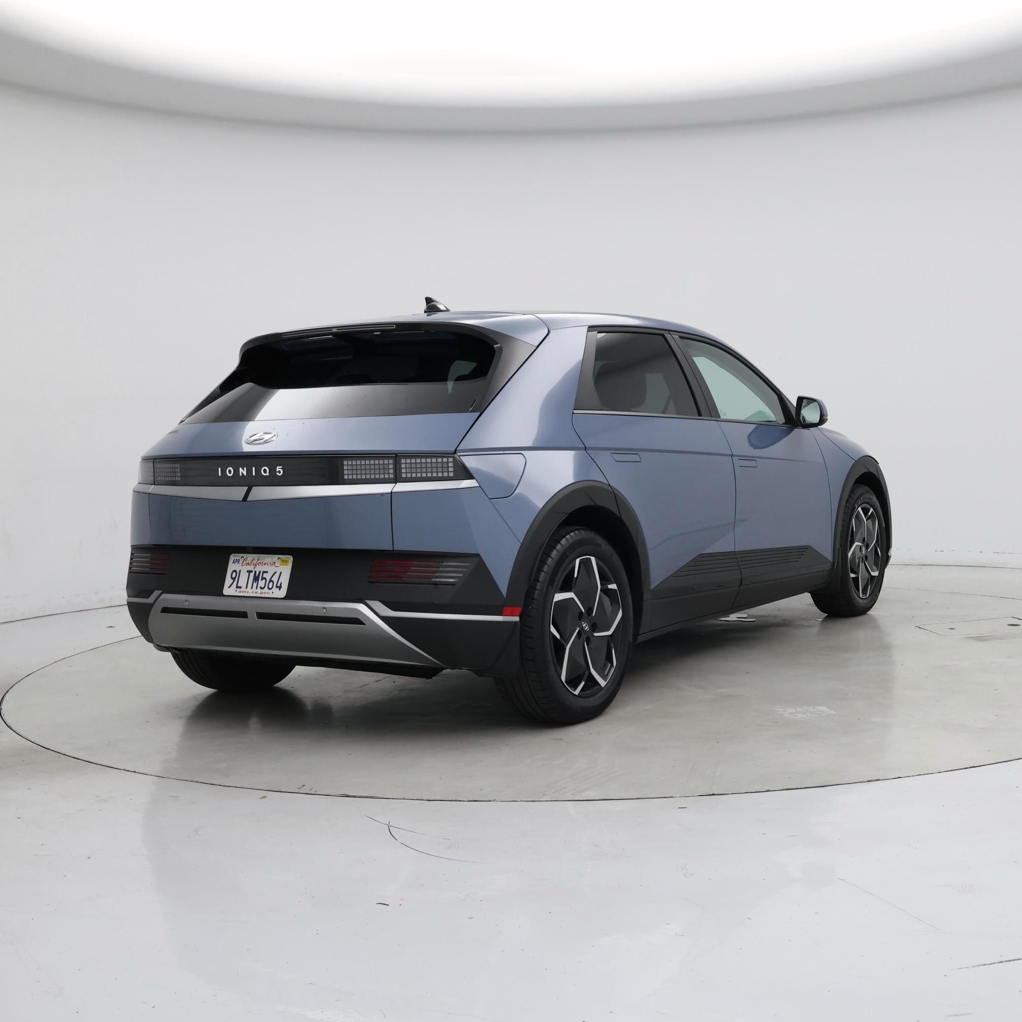 Thumbnail: 2024 Hyundai Ioniq 5 - 8