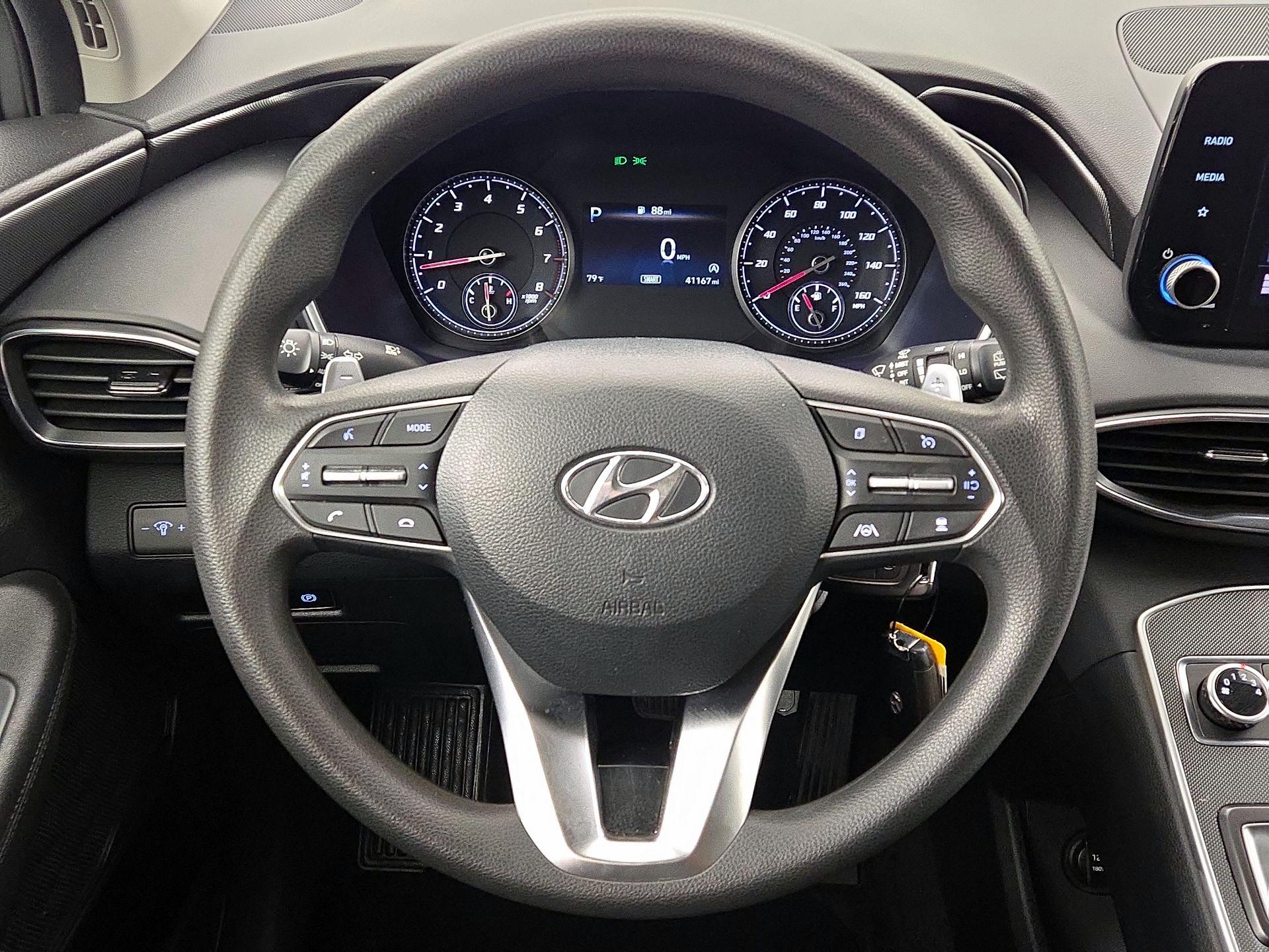Thumbnail: 2023 Hyundai Santa Fe - 10