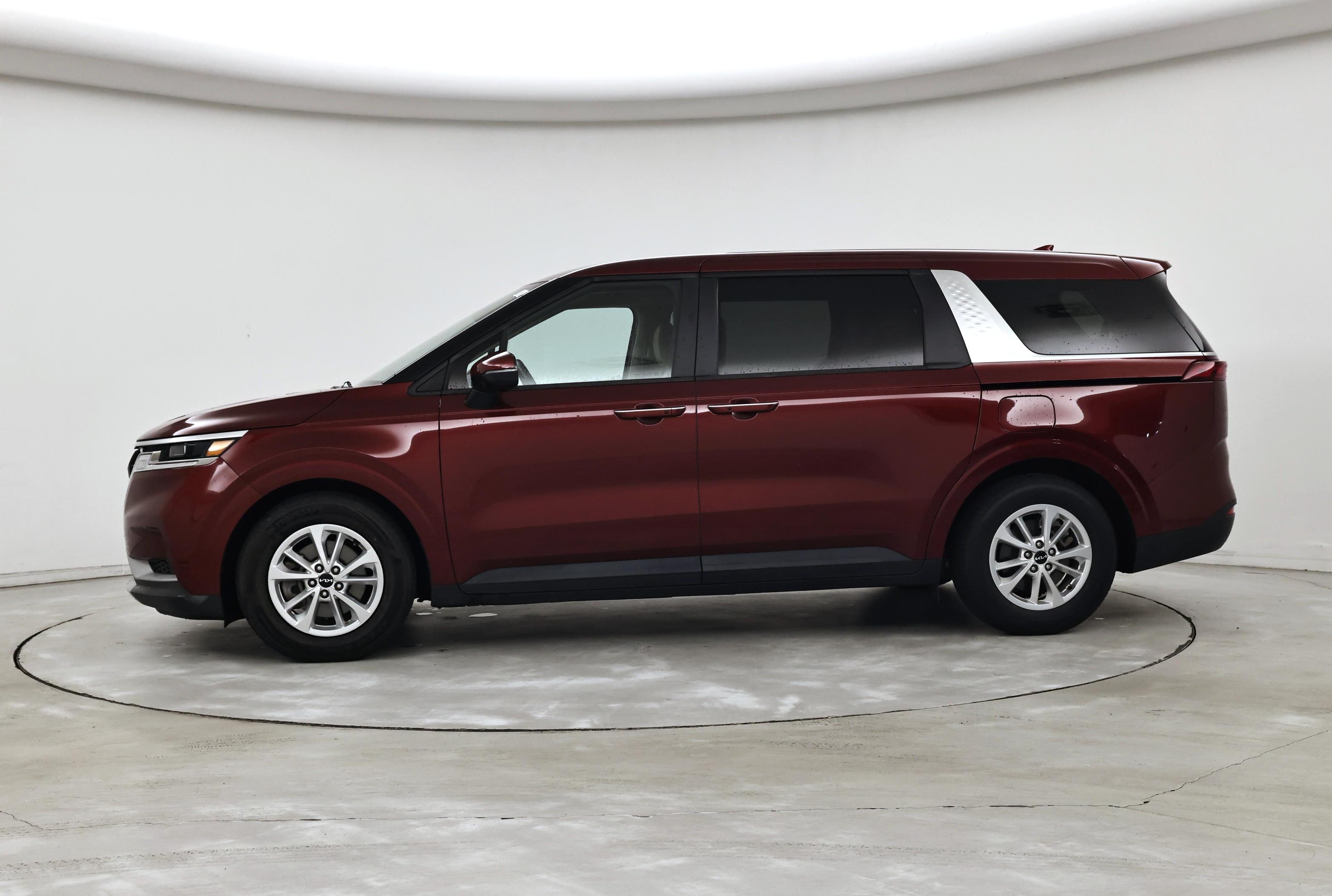 Thumbnail: 2023 Kia Carnival - 3