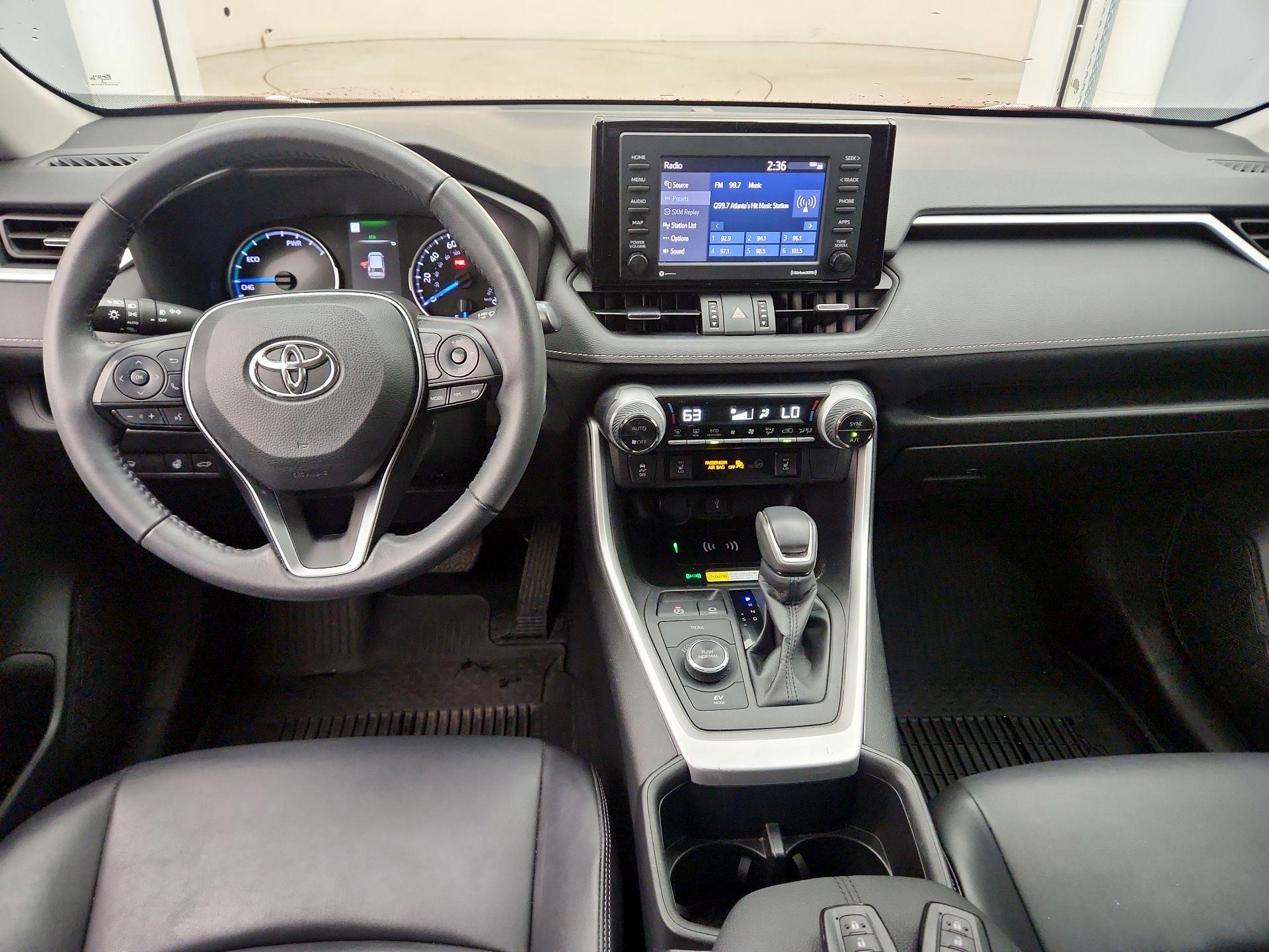 Thumbnail: 2022 Toyota RAV4 - 9