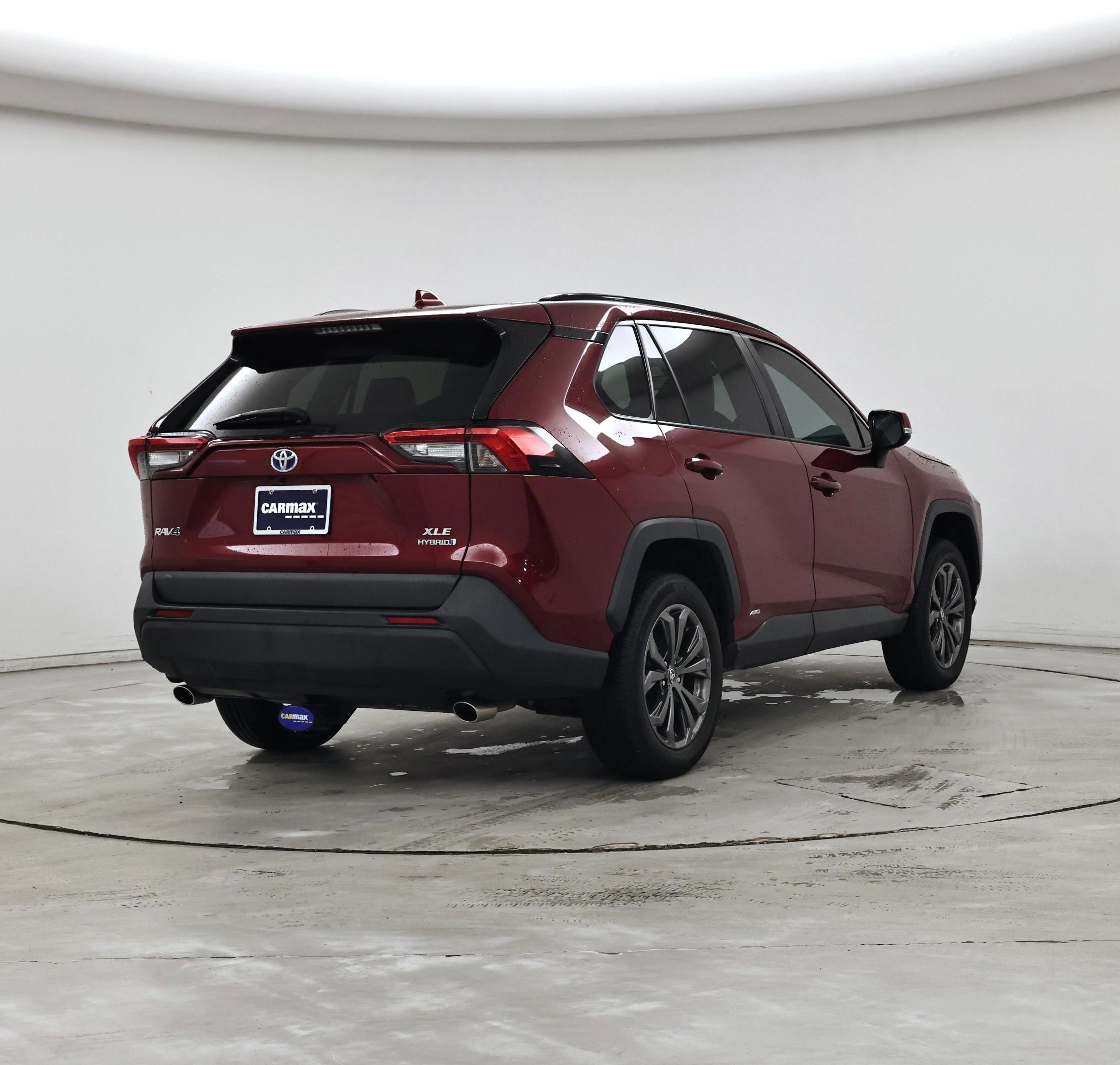 Thumbnail: 2022 Toyota RAV4 - 8