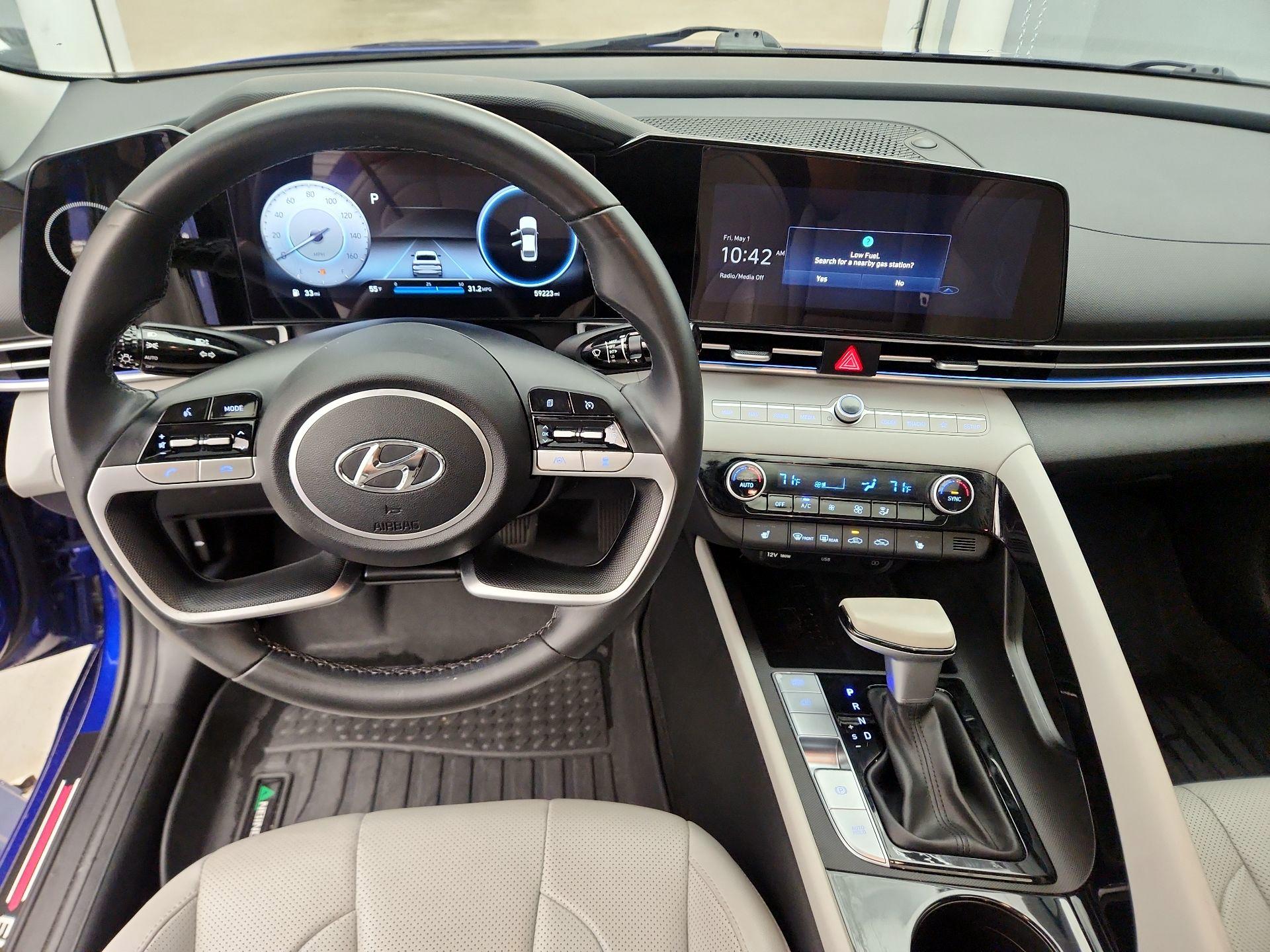 Thumbnail: 2023 Hyundai Elantra - 9
