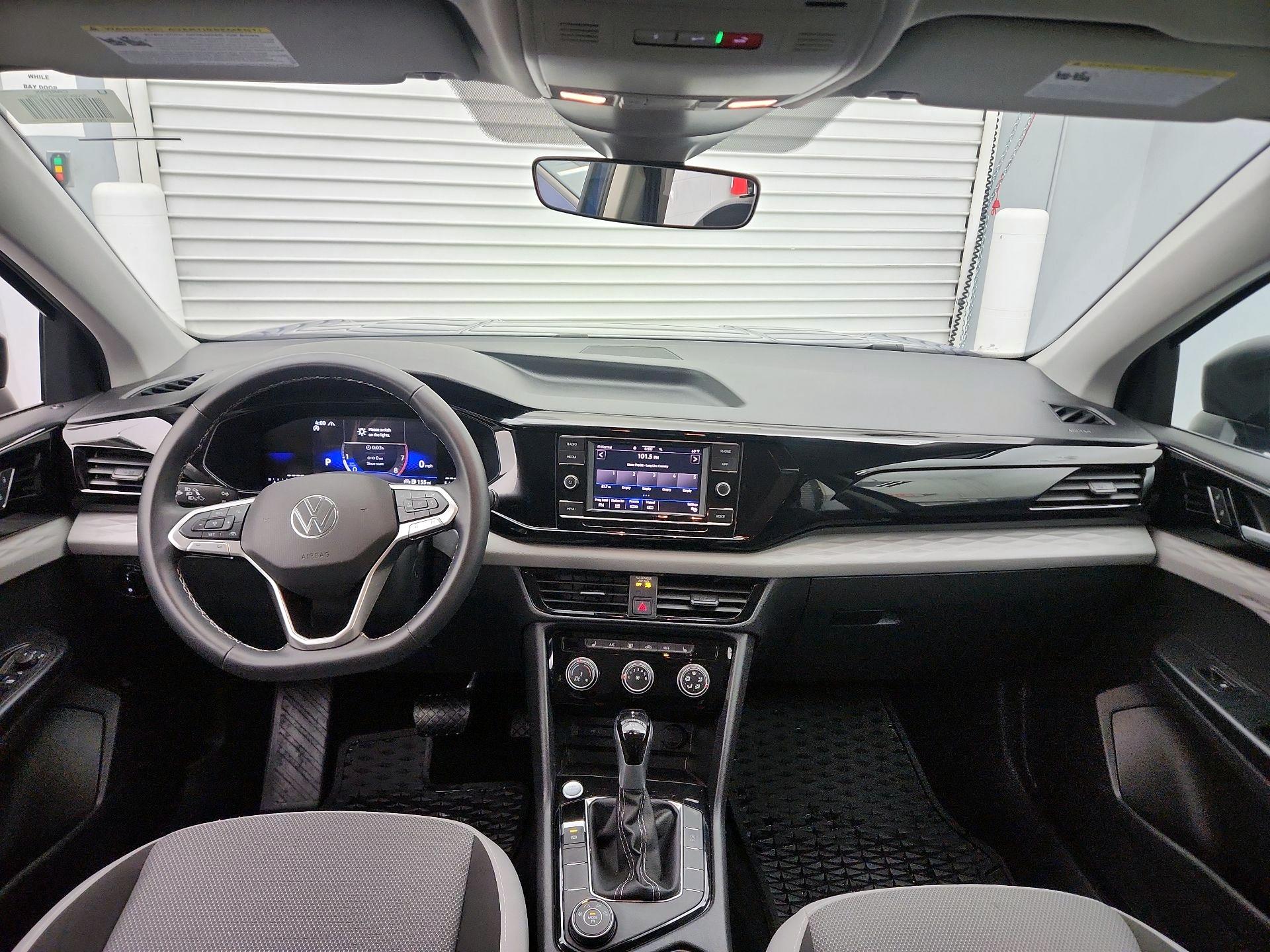 Thumbnail: 2024 Volkswagen Taos - 9