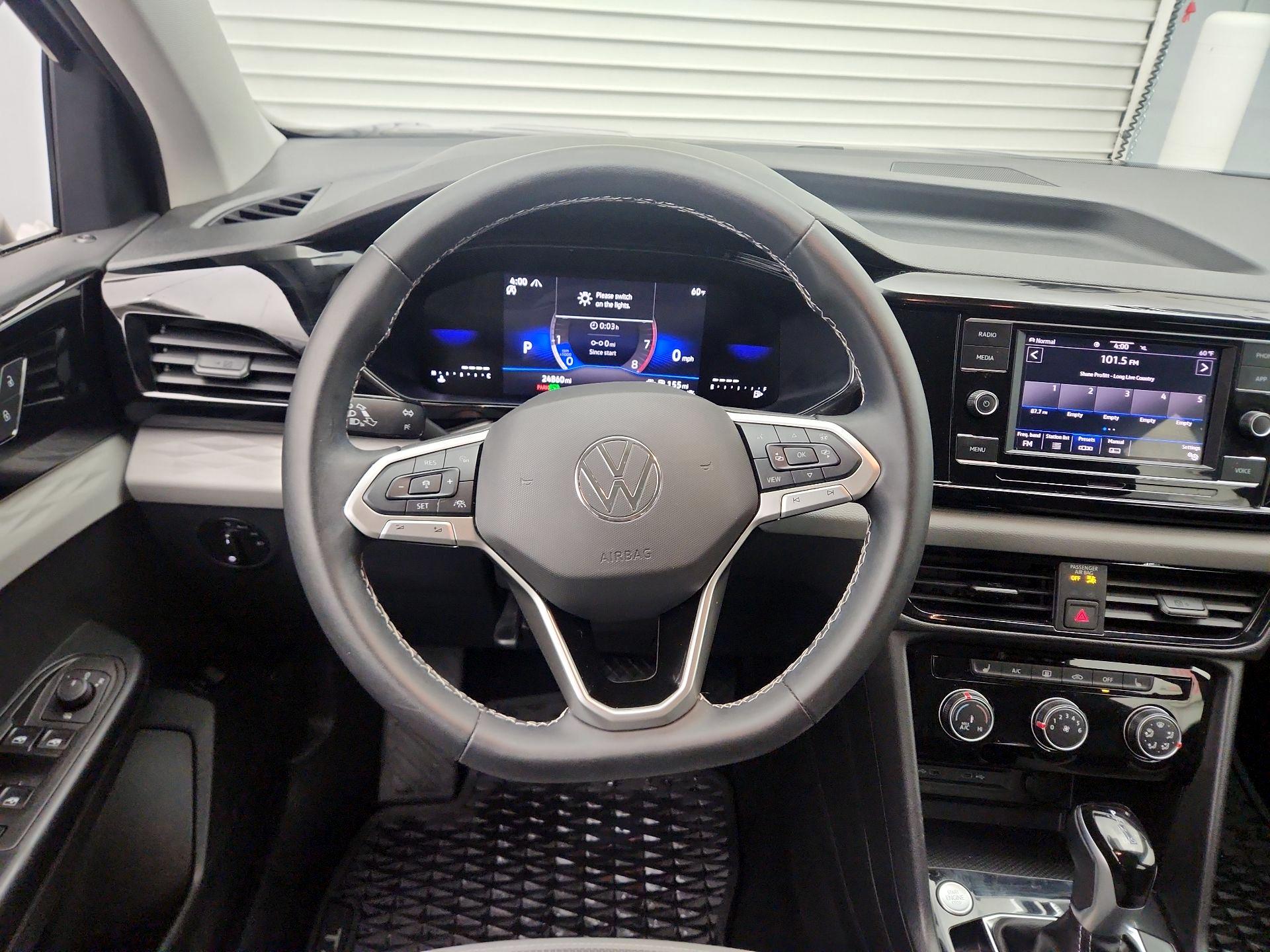 Thumbnail: 2024 Volkswagen Taos - 10