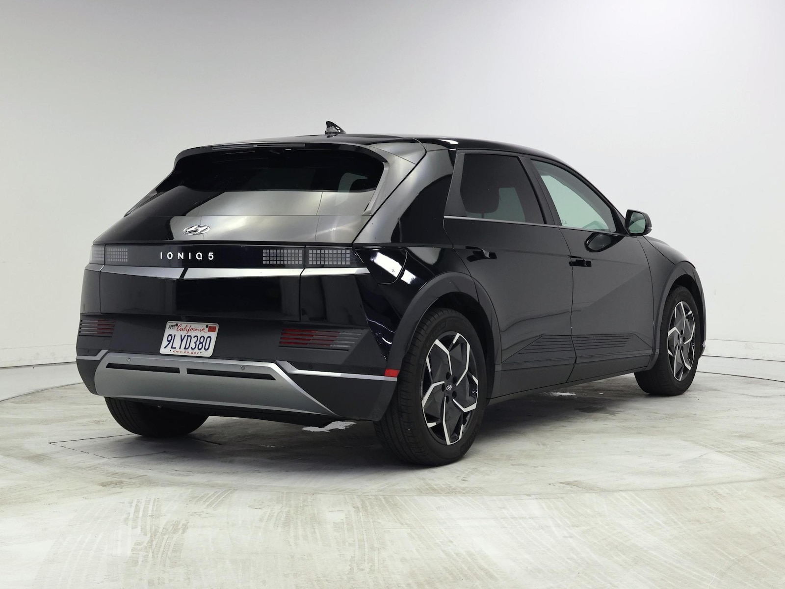 2024 Hyundai IONIQ 5 SEL - Photo 9