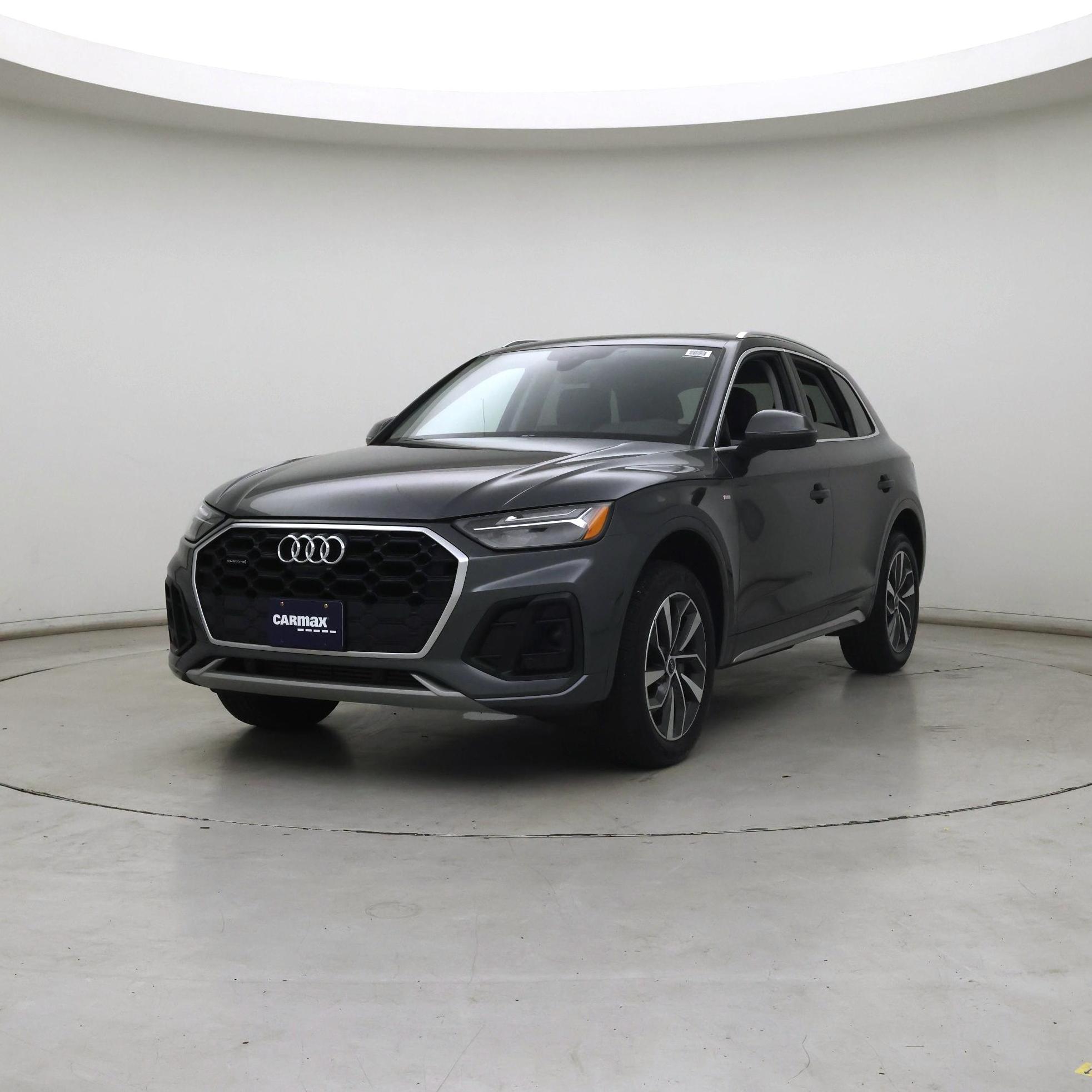 Thumbnail: 2023 Audi Q5 - 4