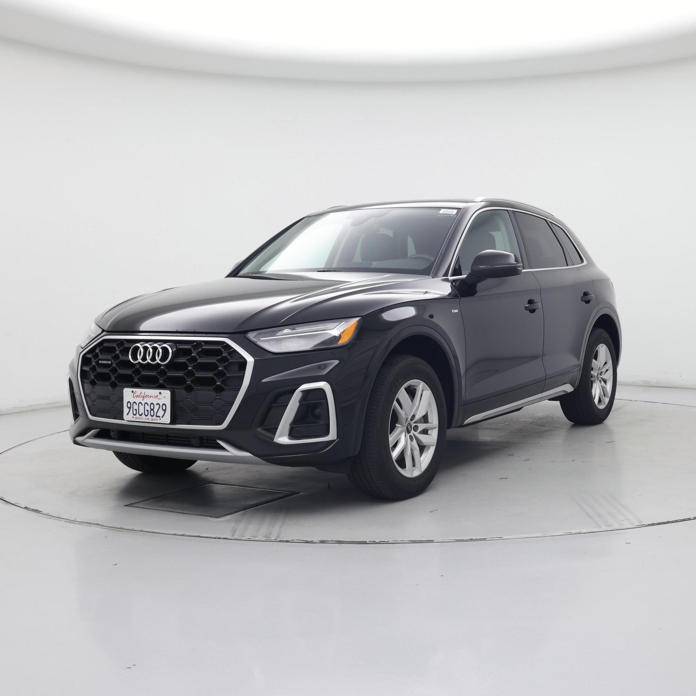 Thumbnail: 2023 Audi Q5 - 4