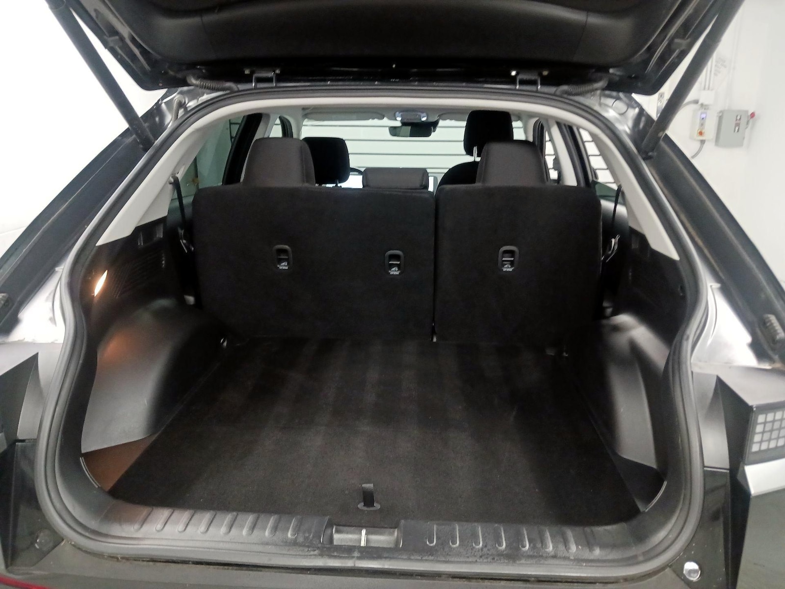 2024 Hyundai IONIQ 5 SEL - Photo 18