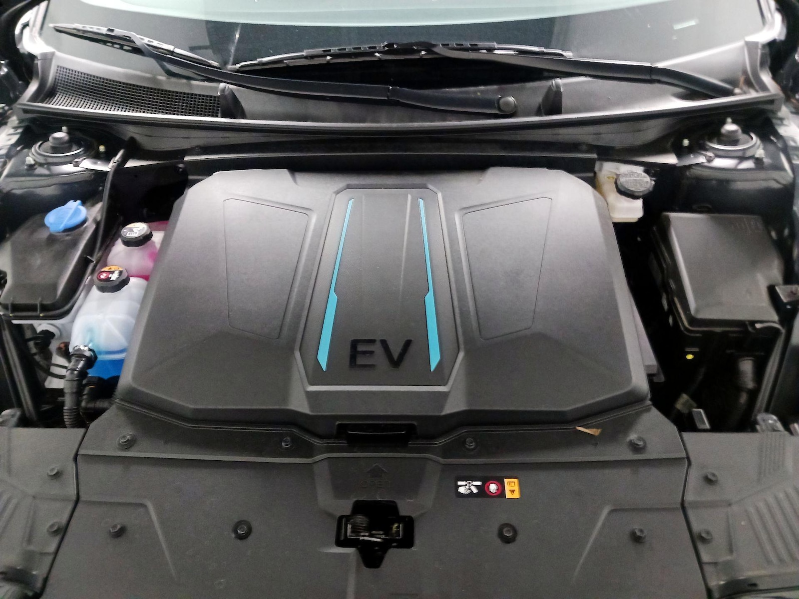 2024 Hyundai IONIQ 5 SEL - Photo 19