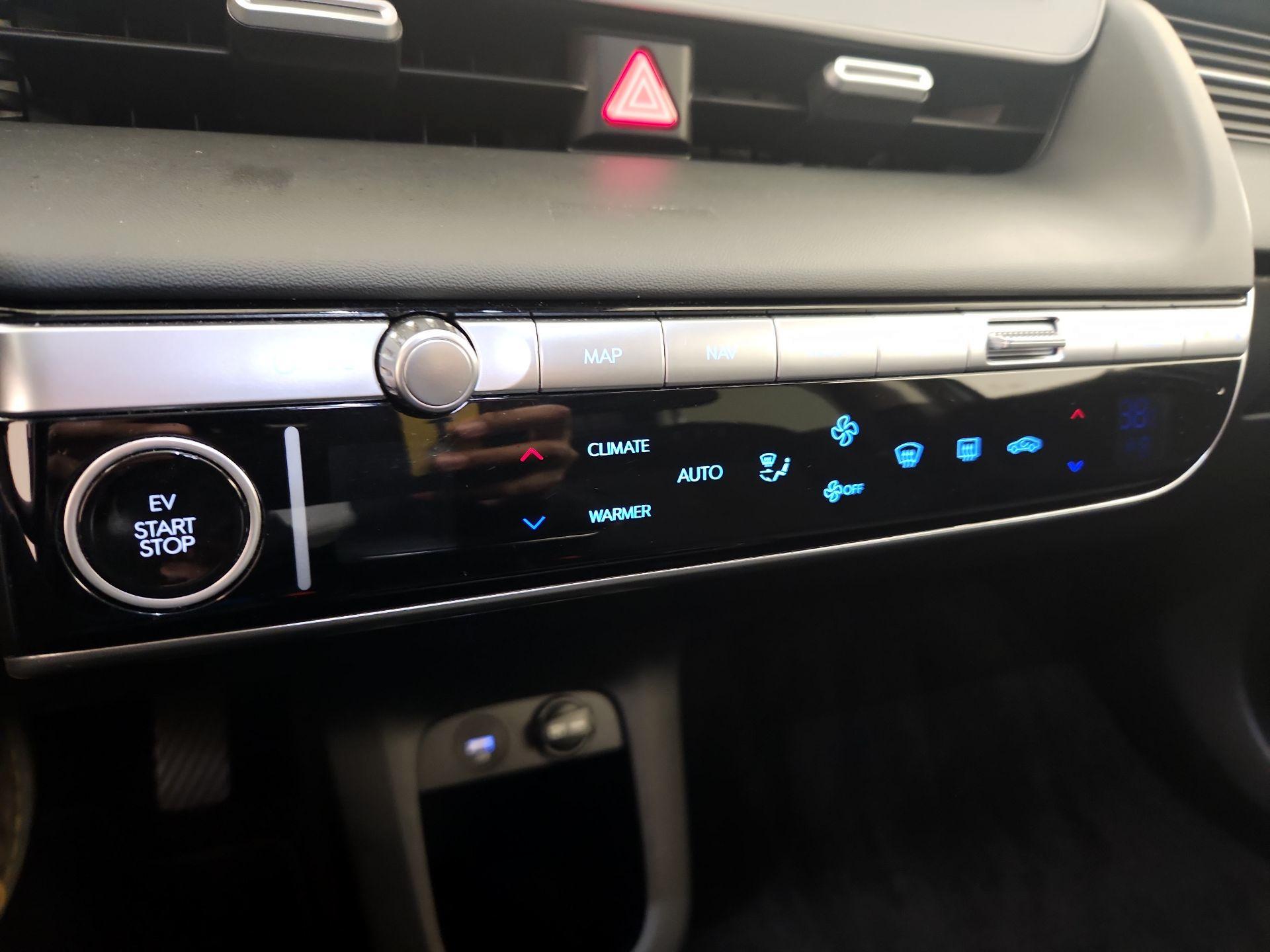 Thumbnail: 2024 Hyundai Ioniq 5 - 16