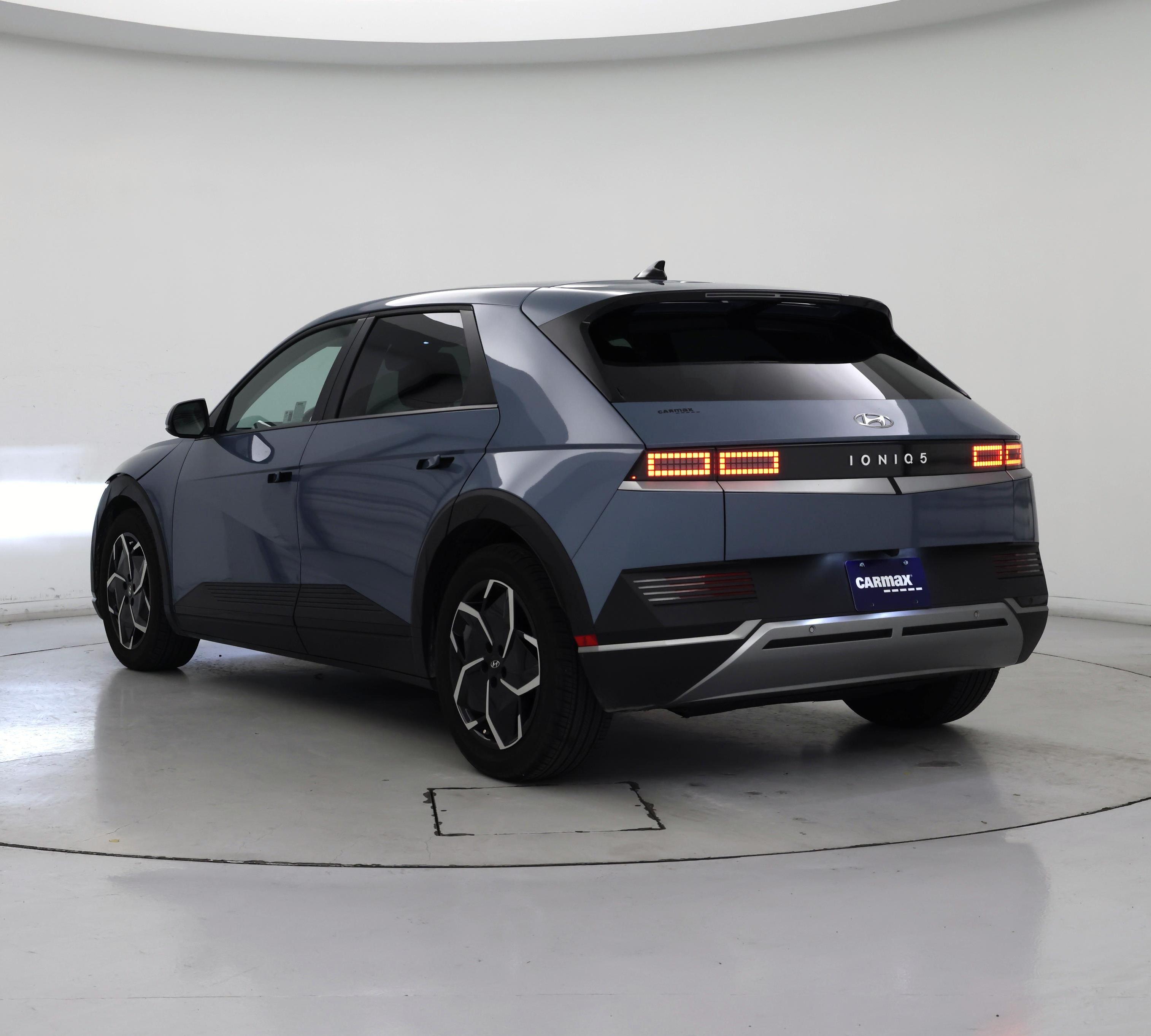 Thumbnail: 2024 Hyundai Ioniq 5 - 2