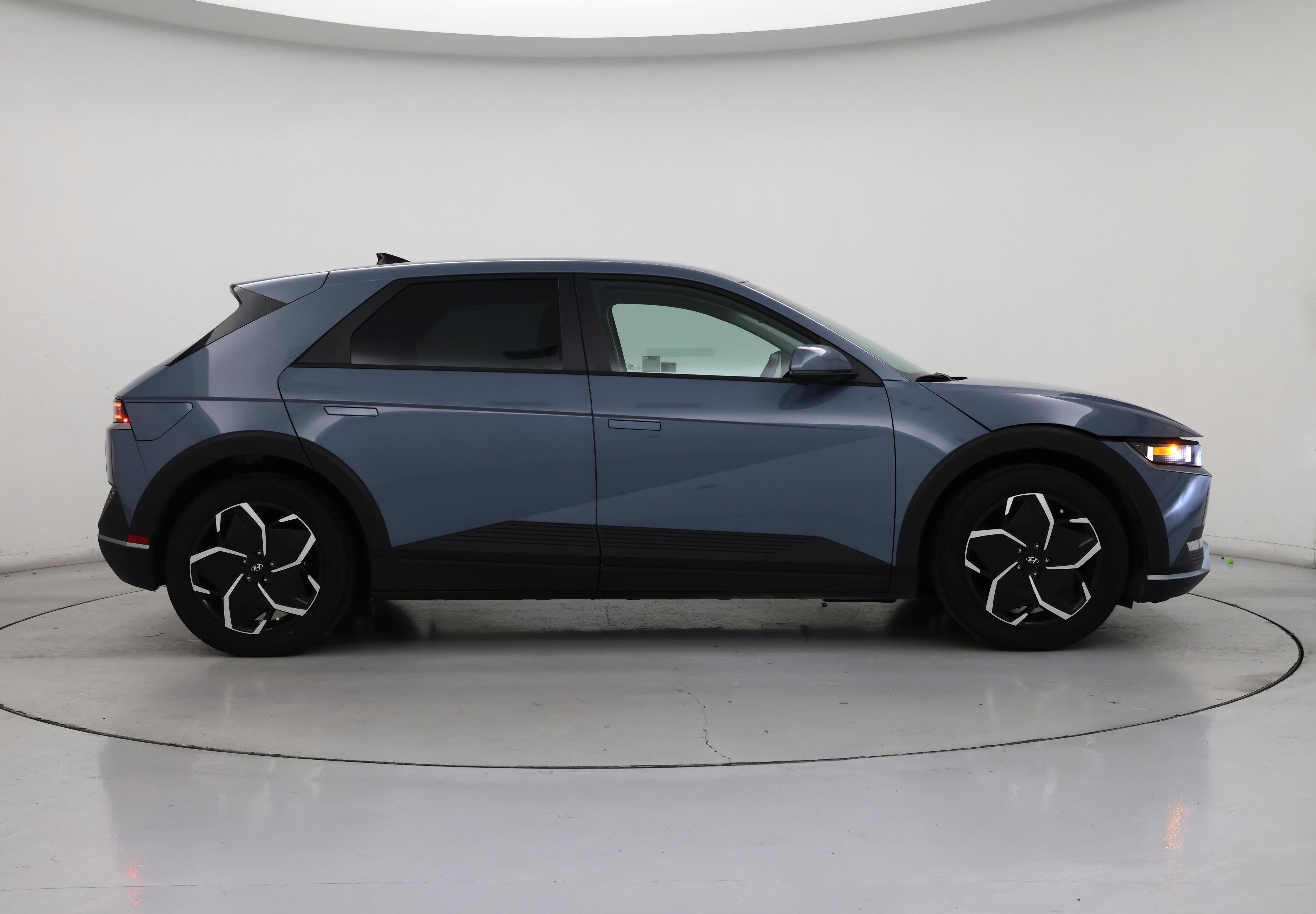Thumbnail: 2024 Hyundai Ioniq 5 - 7