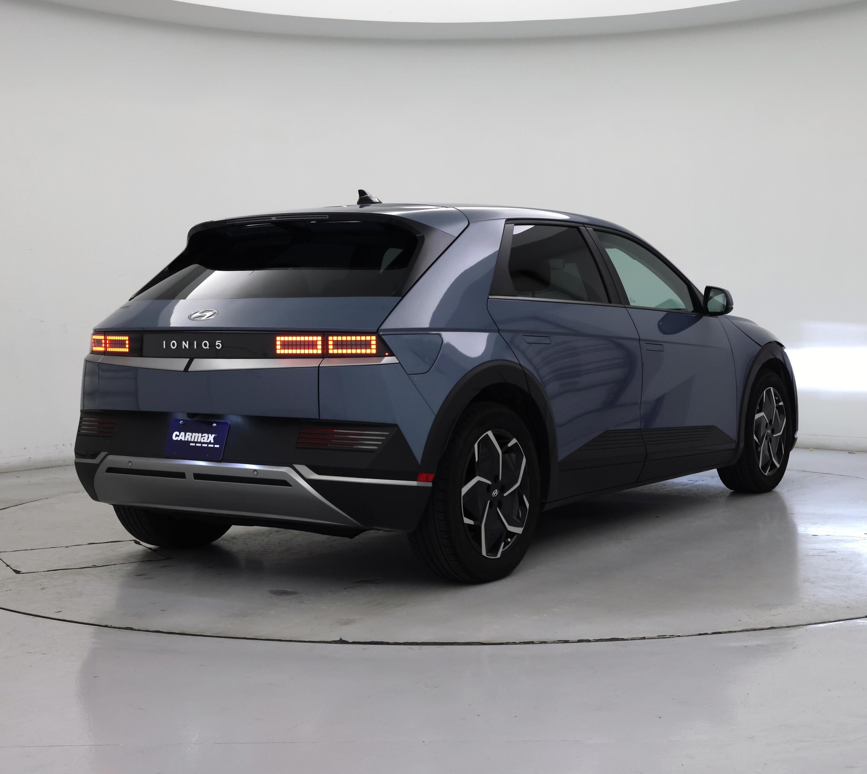 Thumbnail: 2024 Hyundai Ioniq 5 - 8