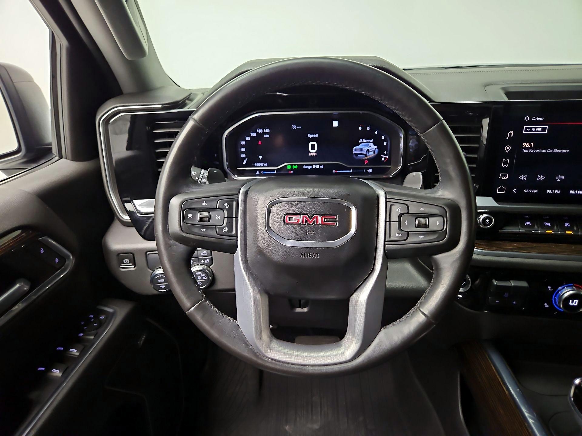 Thumbnail: 2023 GMC Sierra 1500 - 10