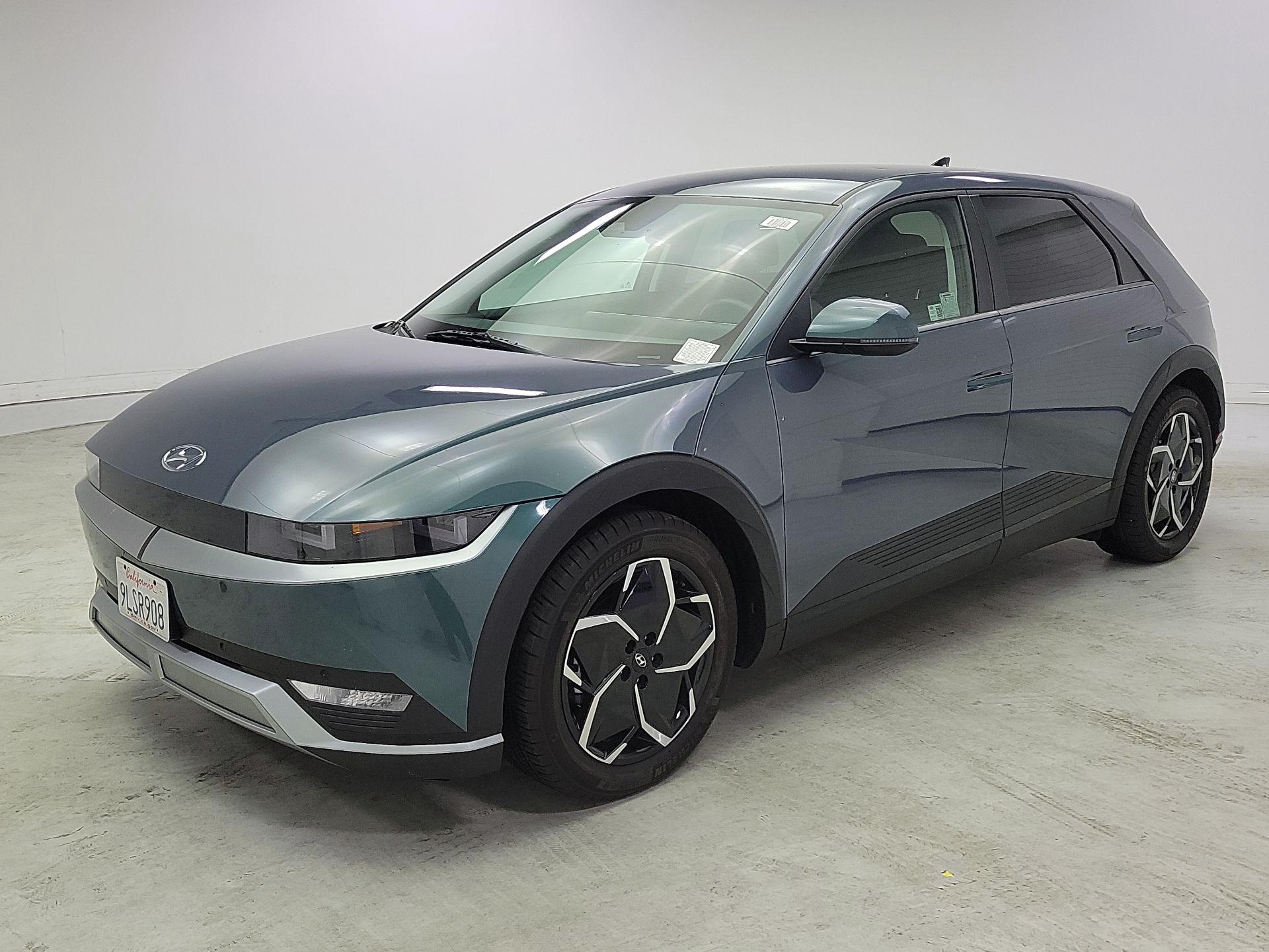 Thumbnail: 2024 Hyundai Ioniq 5 - 3