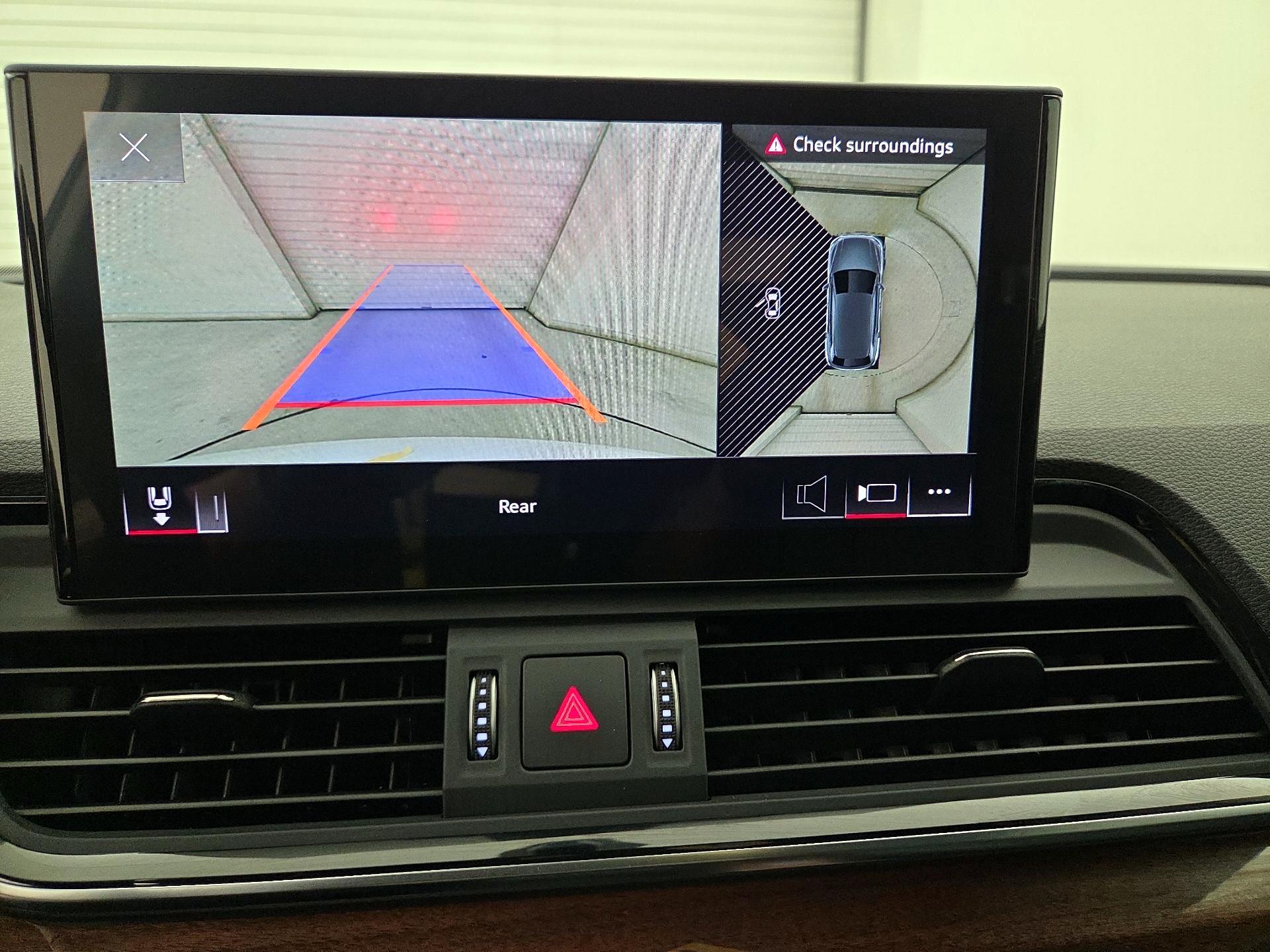 Thumbnail: 2023 Audi Q5 - 15