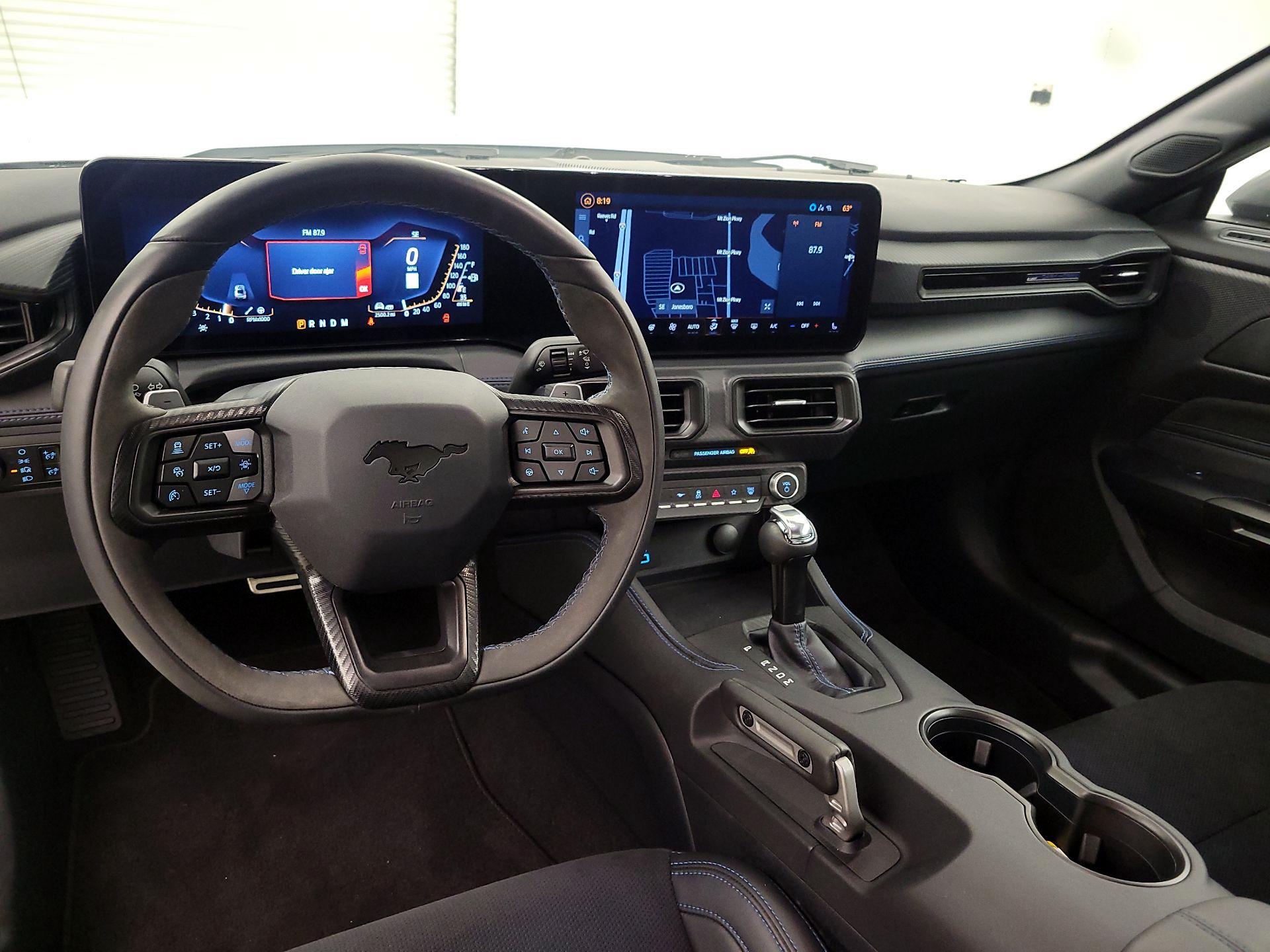 Thumbnail: 2025 Ford Mustang - 9