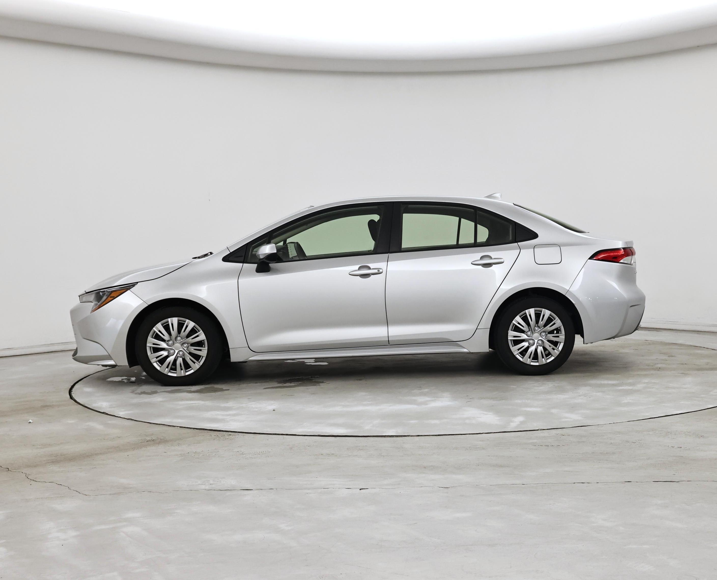 Thumbnail: 2022 Toyota Corolla - 3