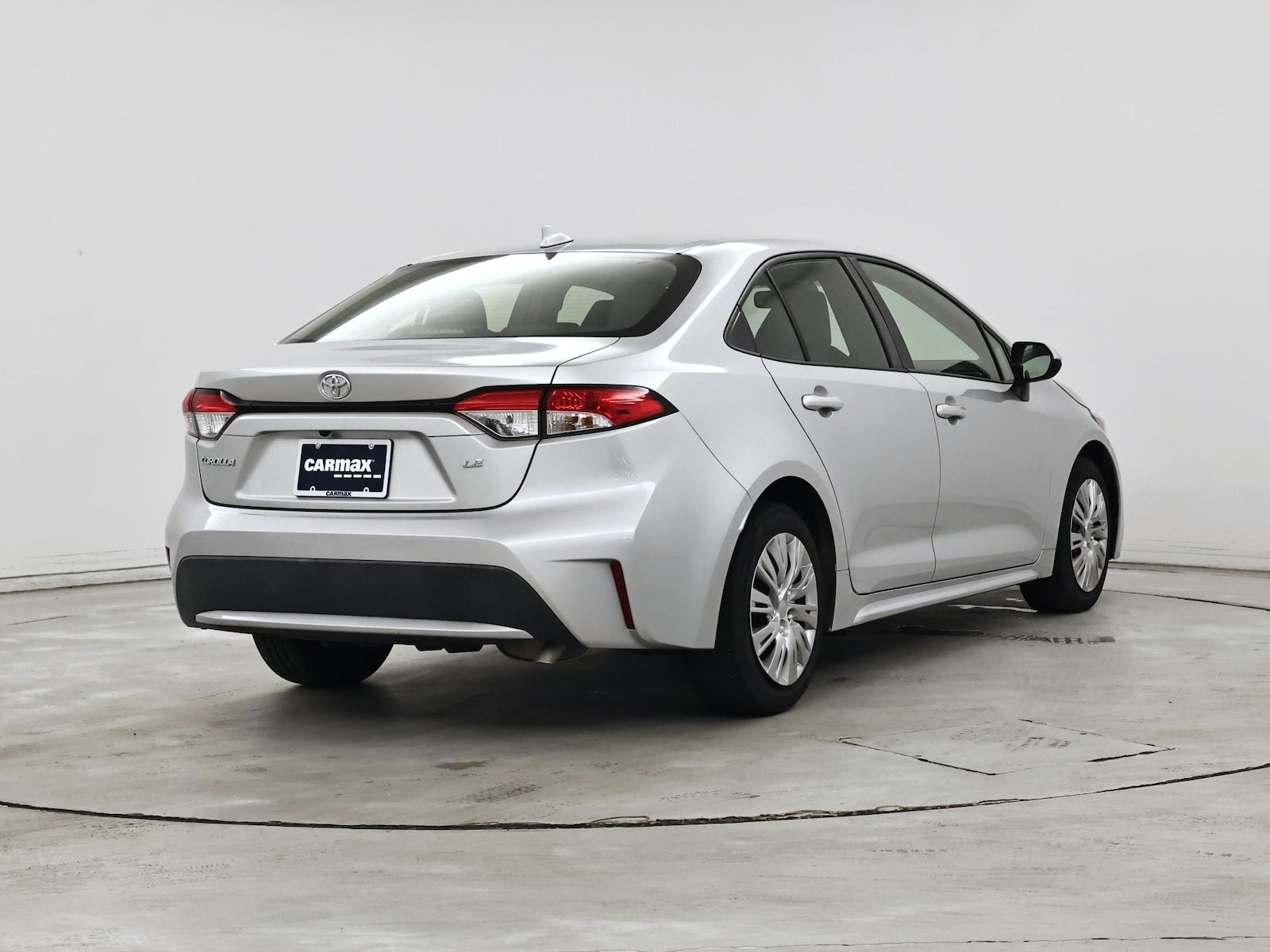 2022 Toyota Corolla LE - Photo 9