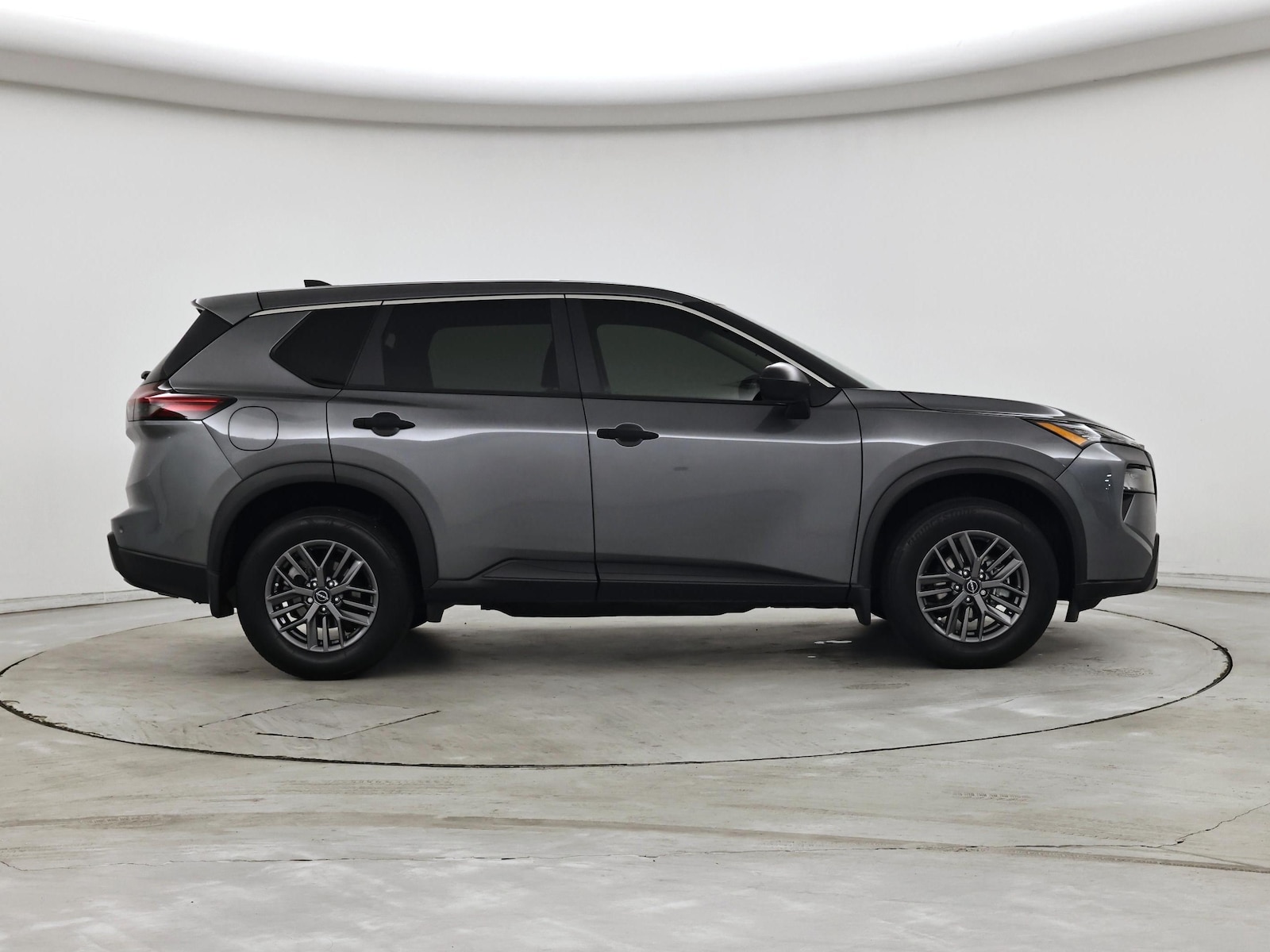 2025 Nissan Rogue S - Photo 8