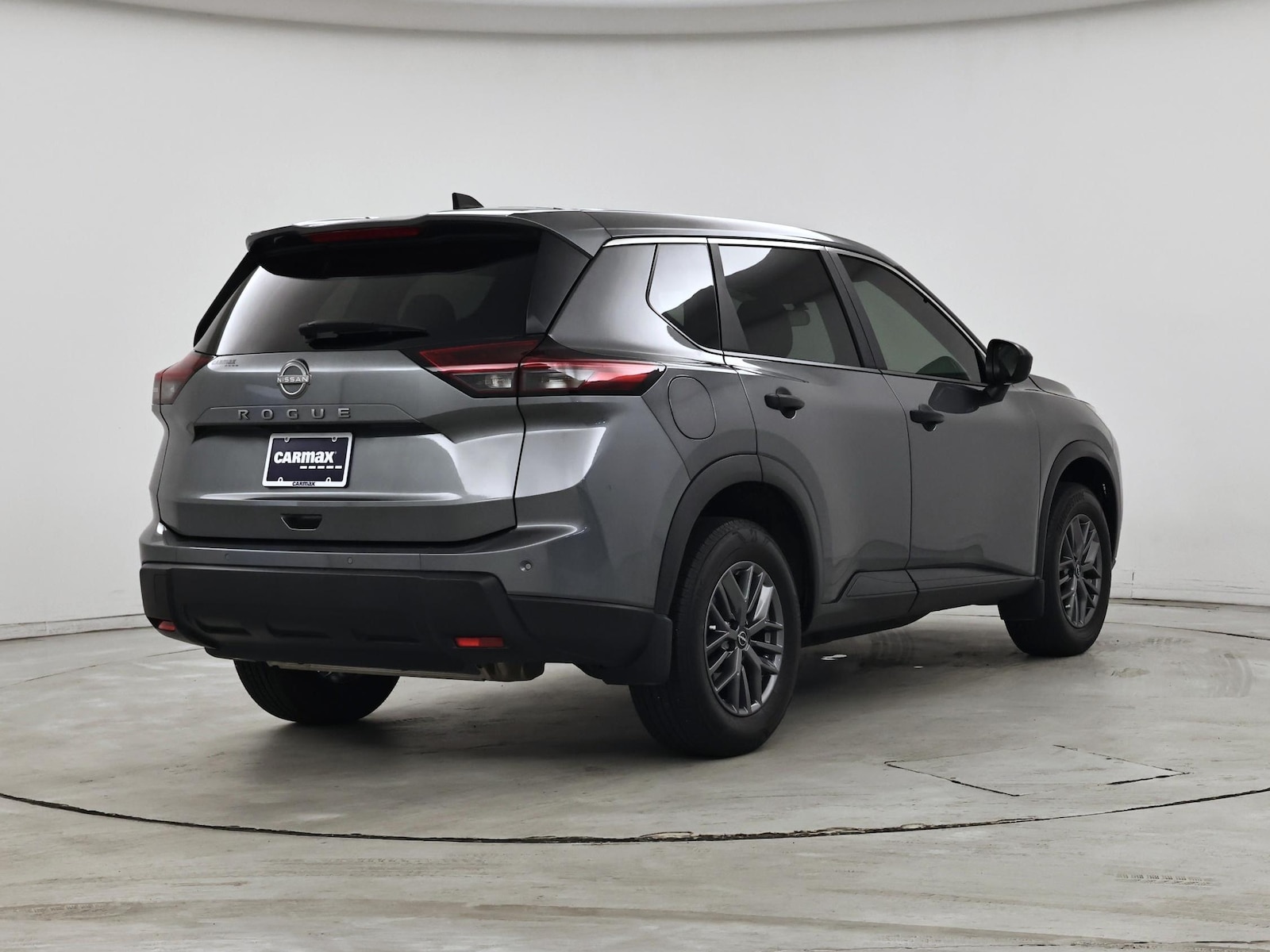 2025 Nissan Rogue S - Photo 9