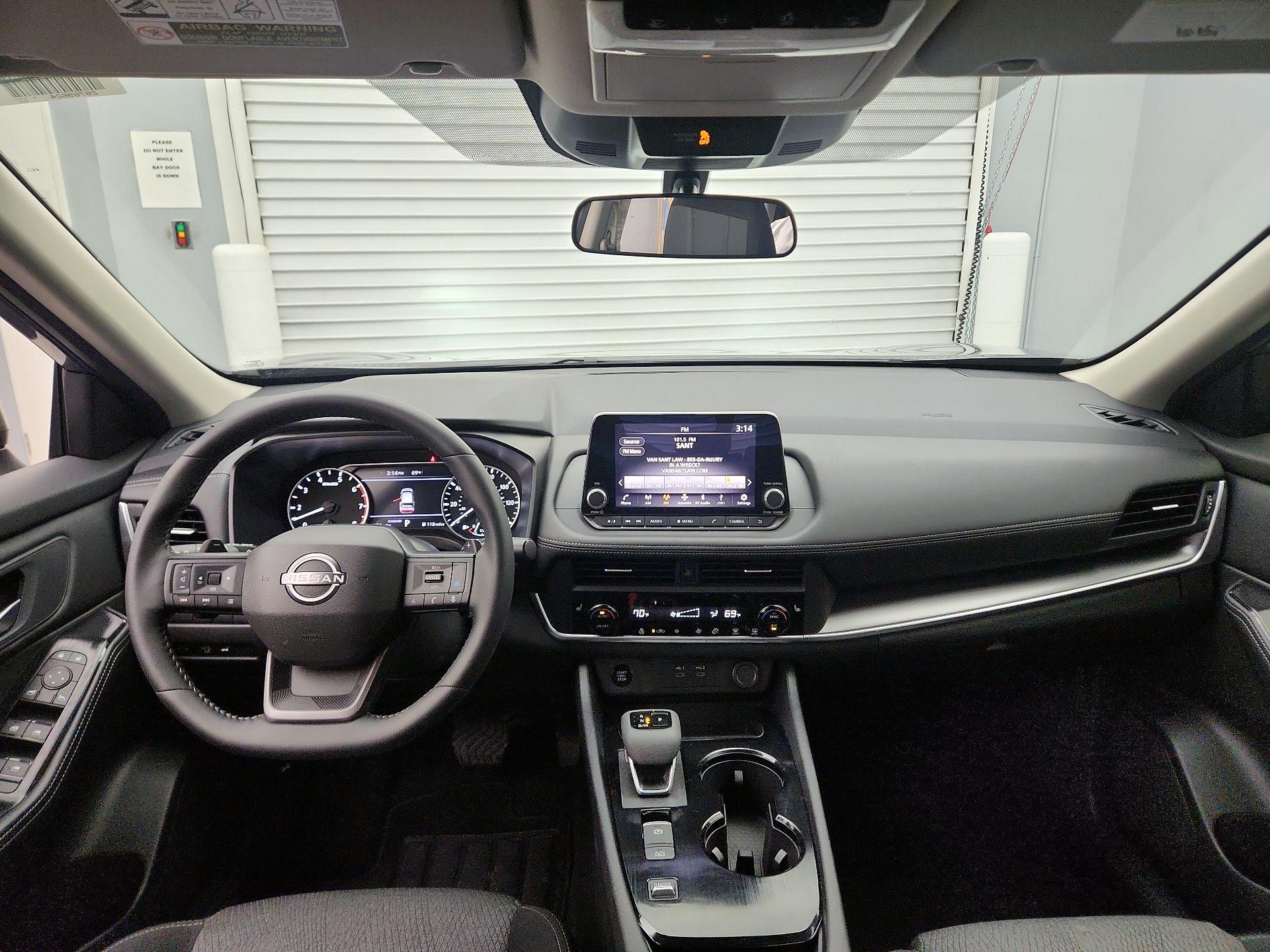 Thumbnail: 2026 Nissan Rogue - 9