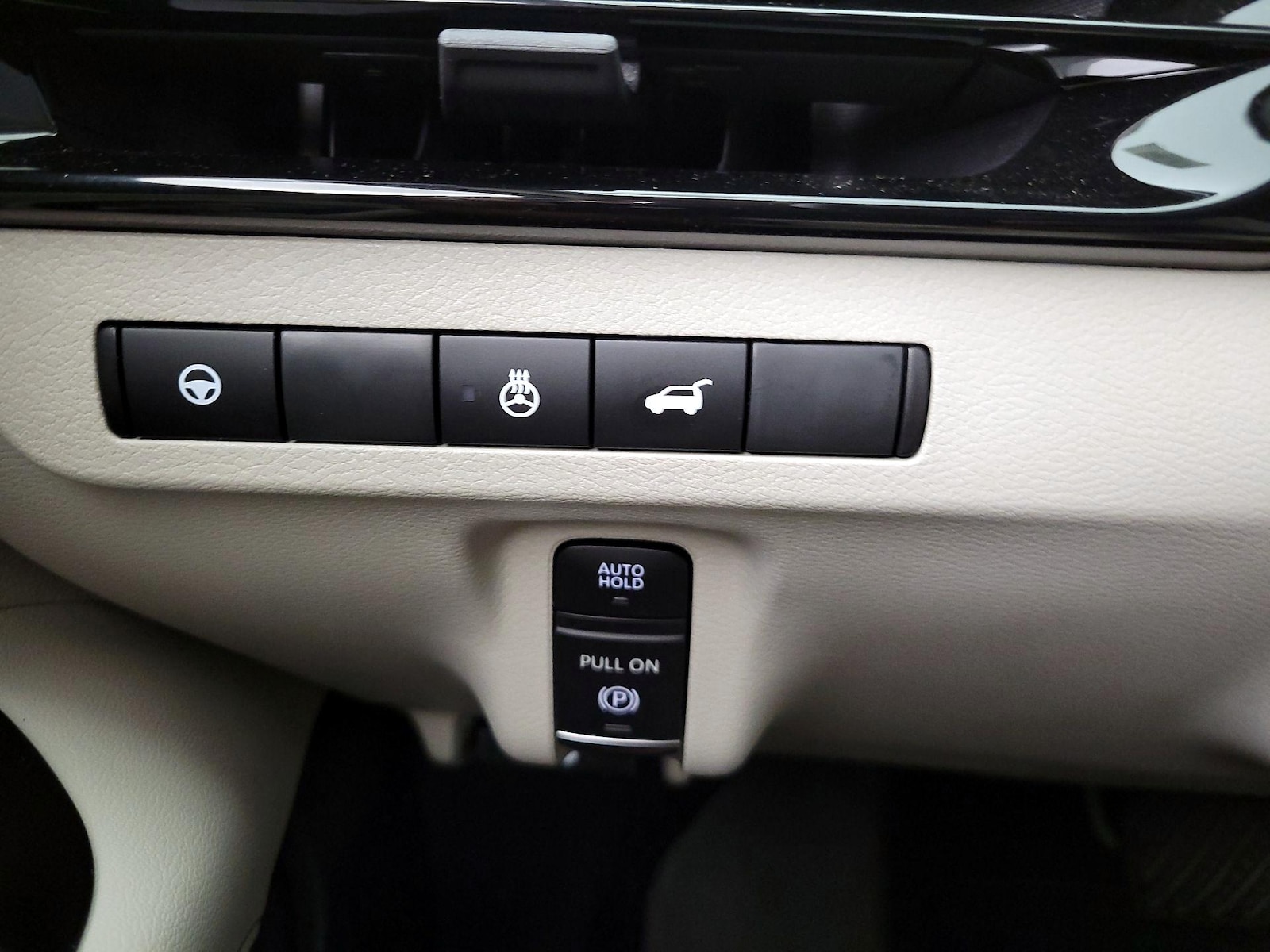 2025 Nissan Murano SL - Photo 14