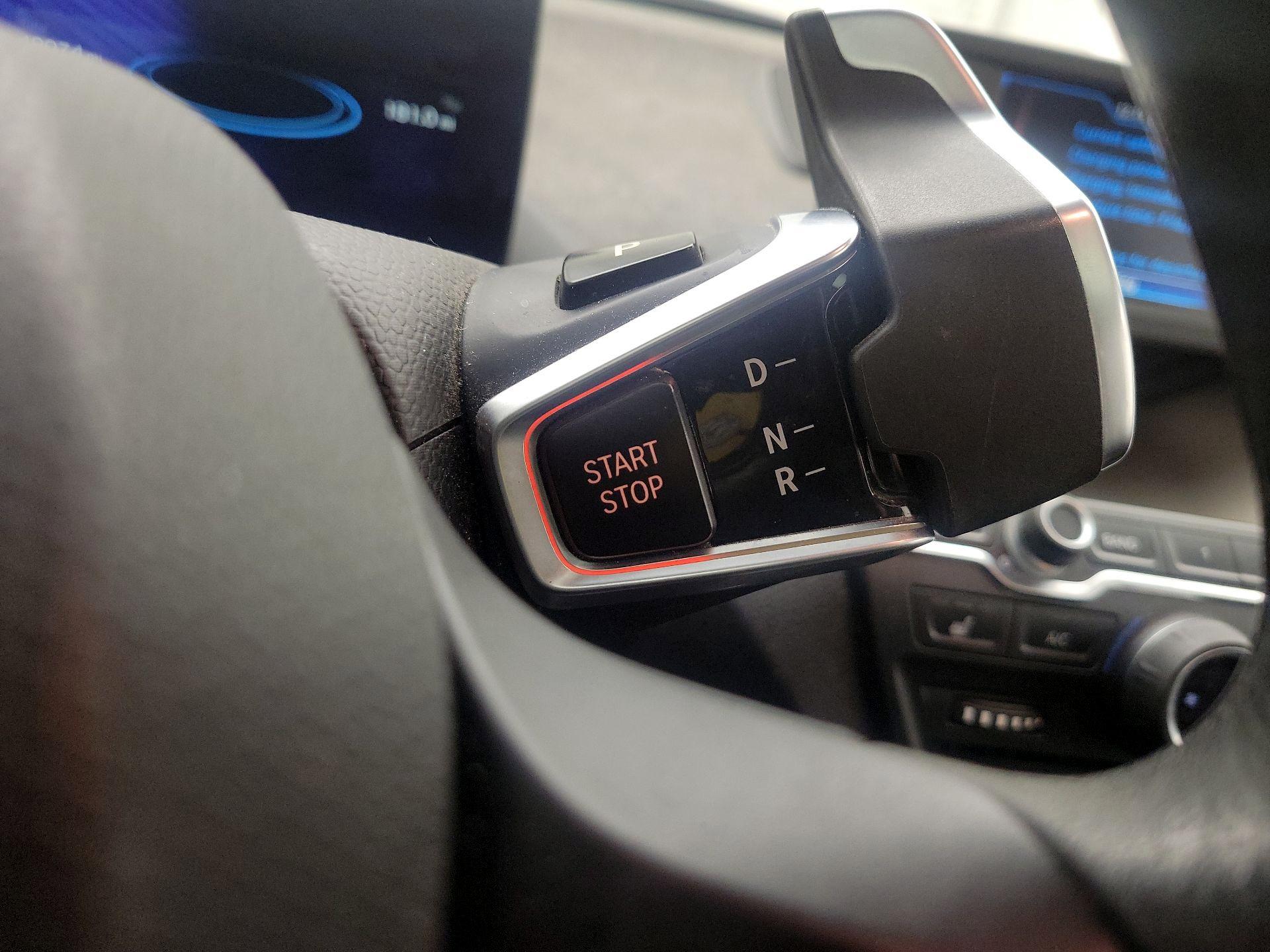 Thumbnail: 2017 BMW i3 - 18