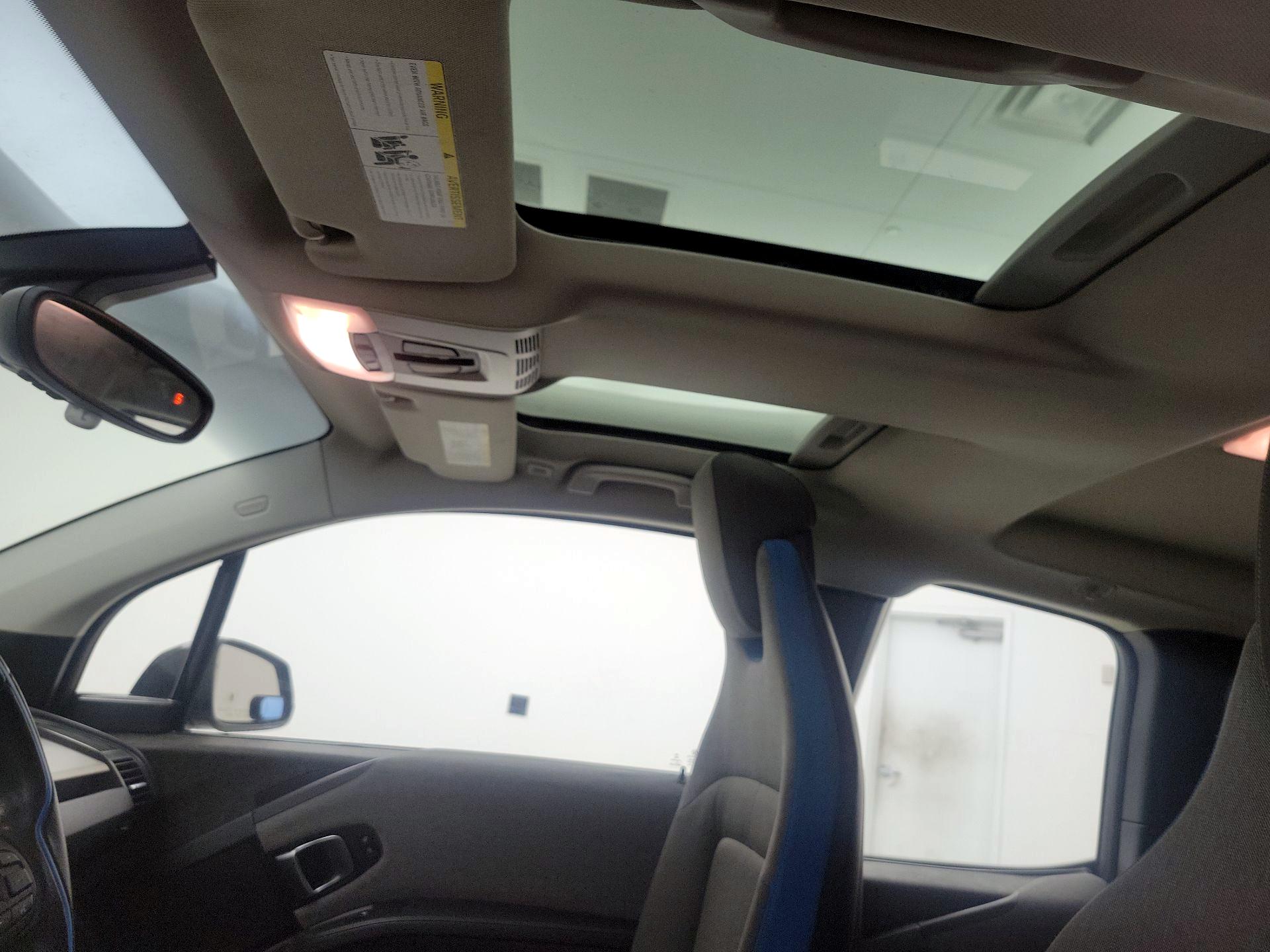 Thumbnail: 2017 BMW i3 - 20