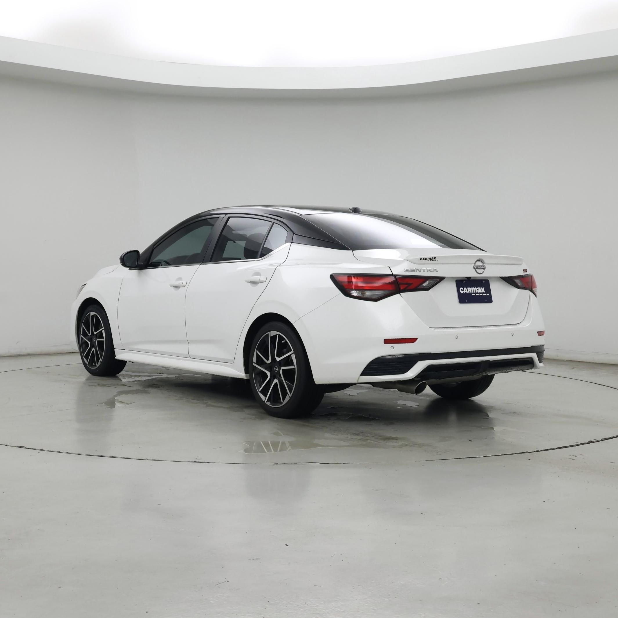 Thumbnail: 2025 Nissan Sentra - 2