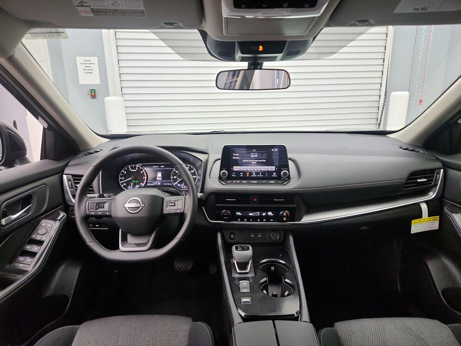 Thumbnail: 2026 Nissan Rogue - 9