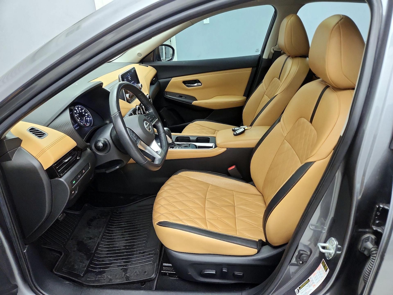 2022 Nissan Sentra SV - Photo 12