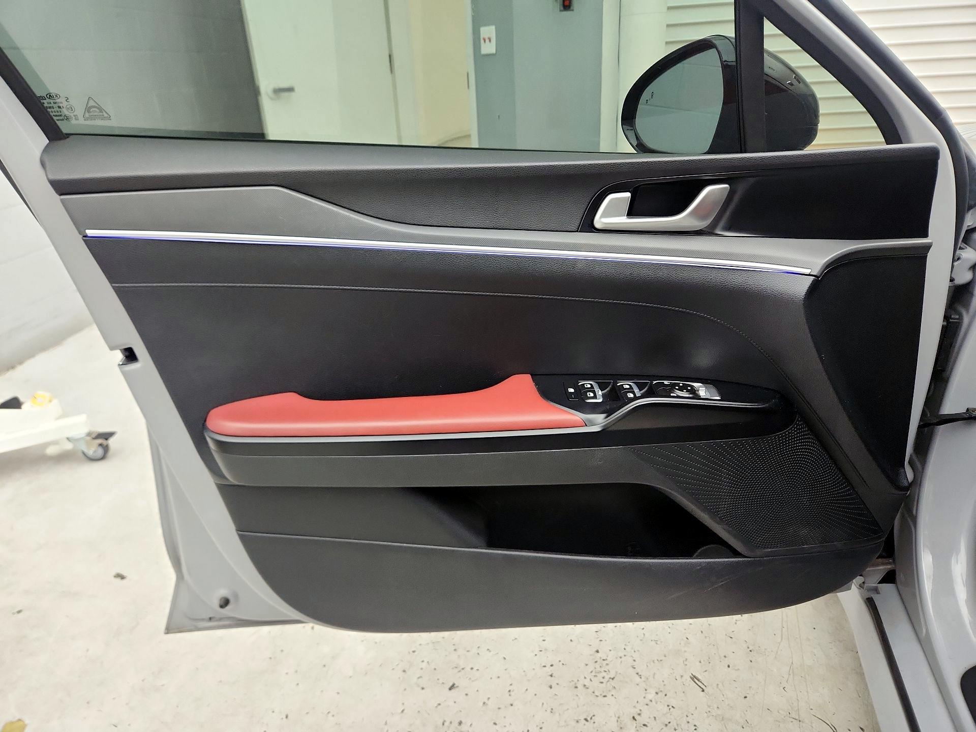 Thumbnail: 2021 Kia K5 - 12