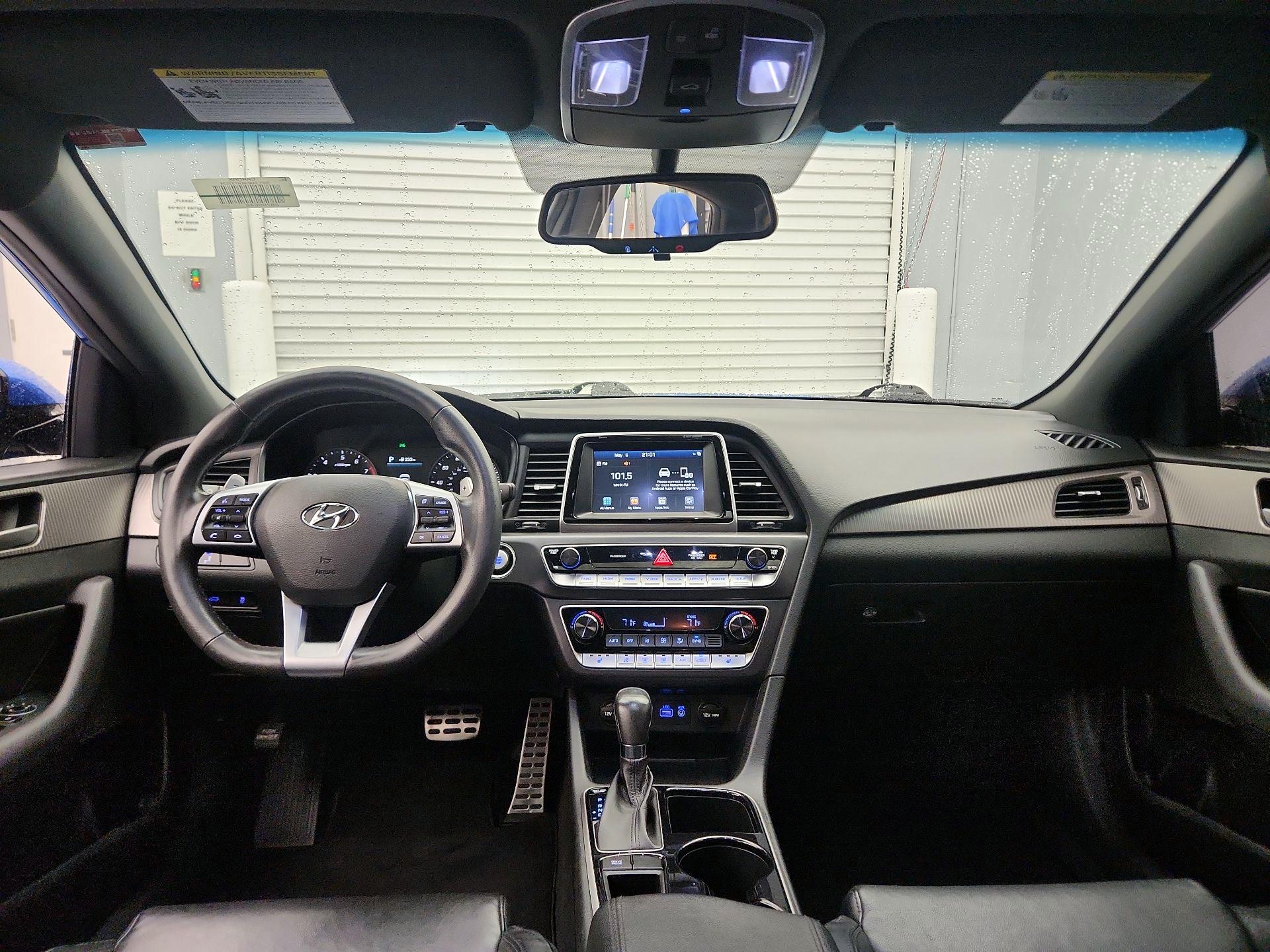 Thumbnail: 2019 Hyundai Sonata - 9