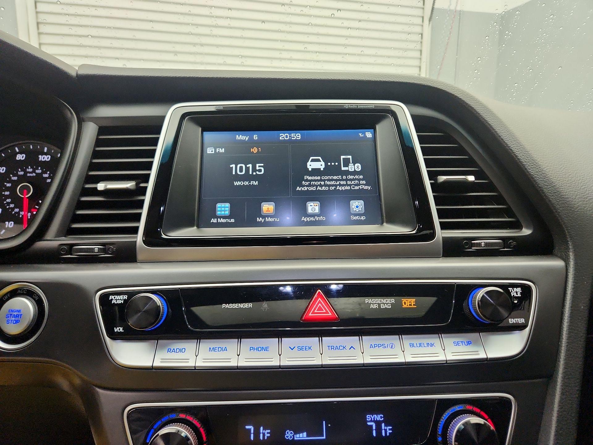 Thumbnail: 2019 Hyundai Sonata - 16