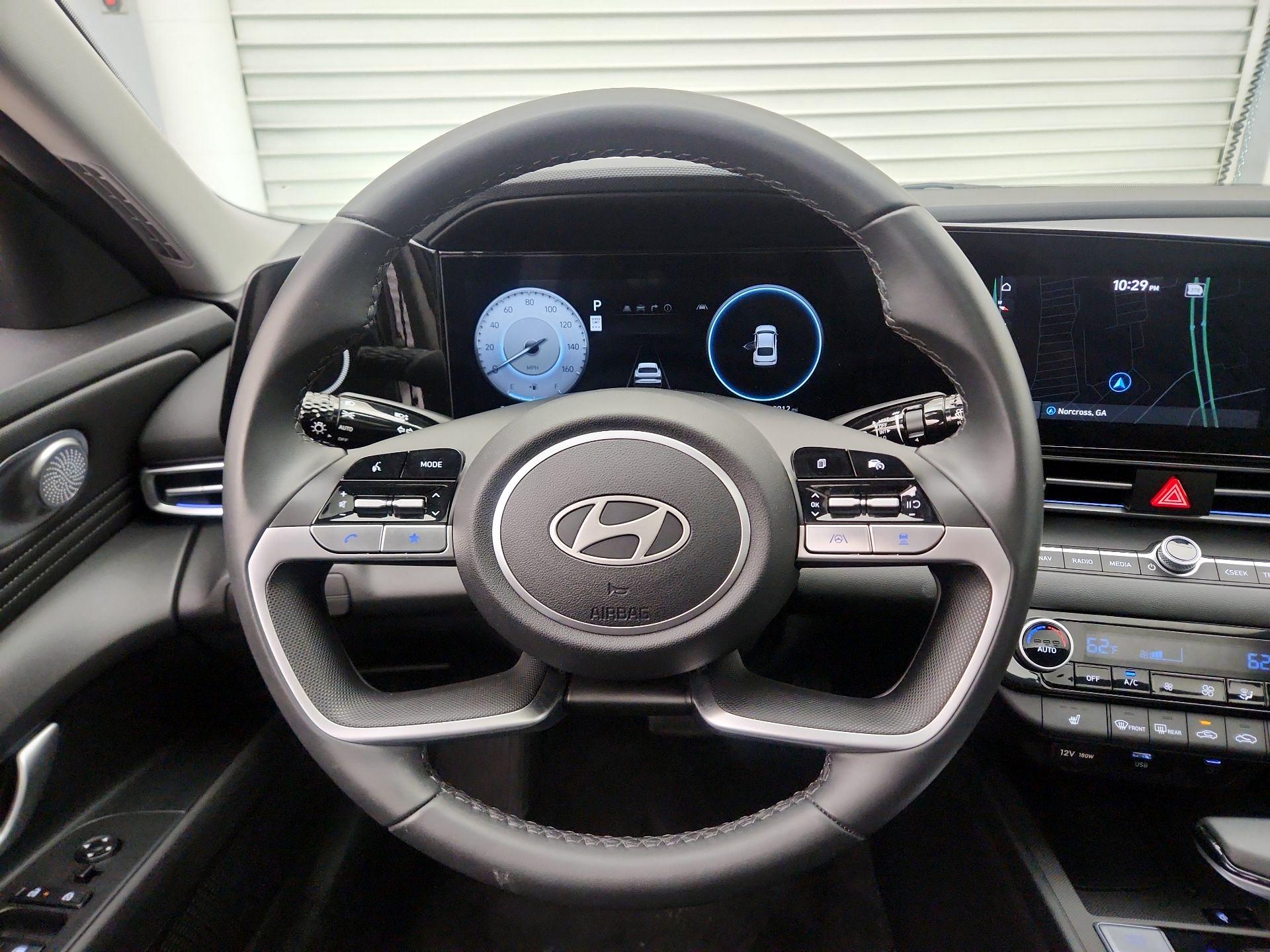 Thumbnail: 2025 Hyundai Elantra - 10