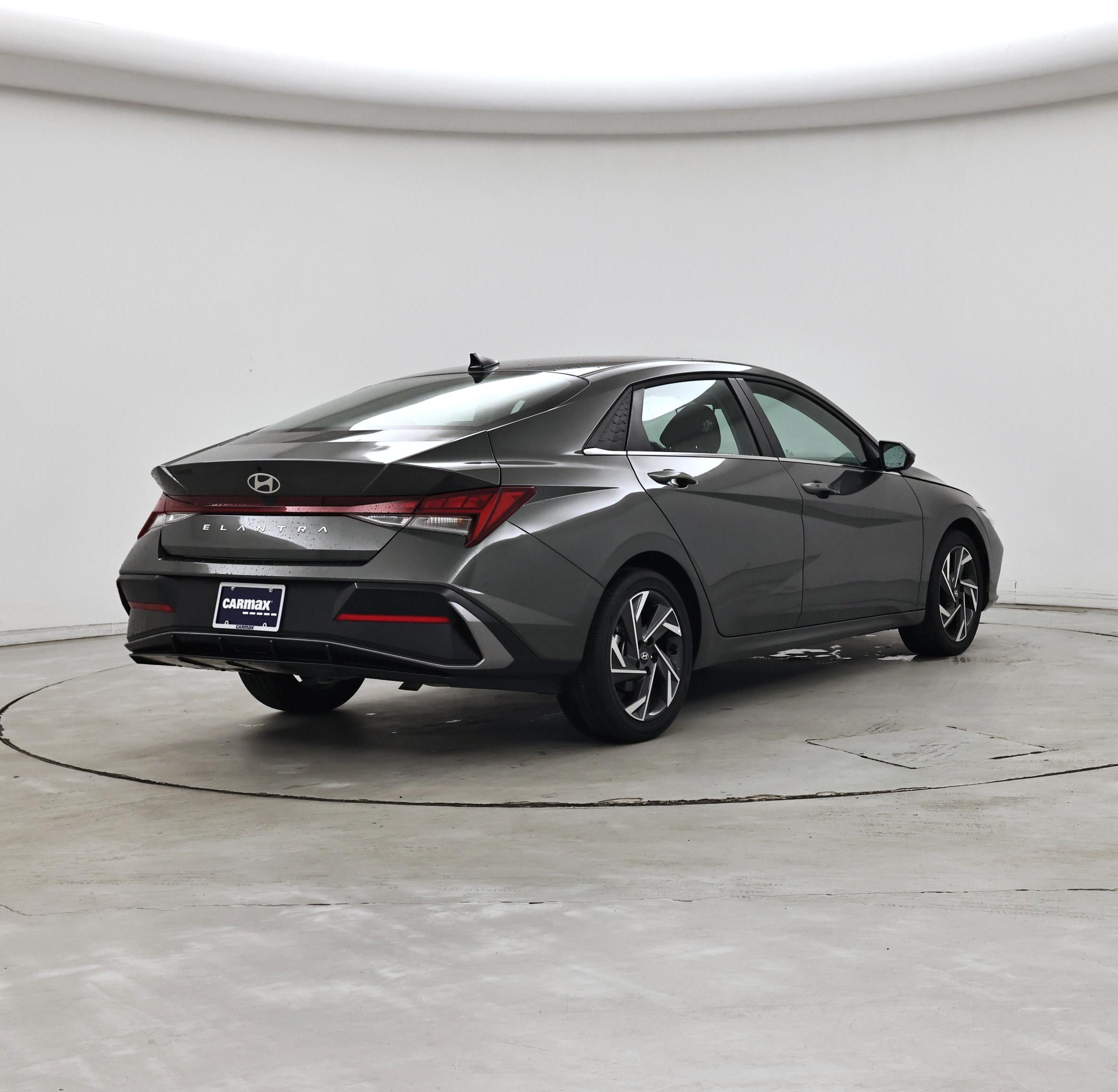 Thumbnail: 2025 Hyundai Elantra - 8