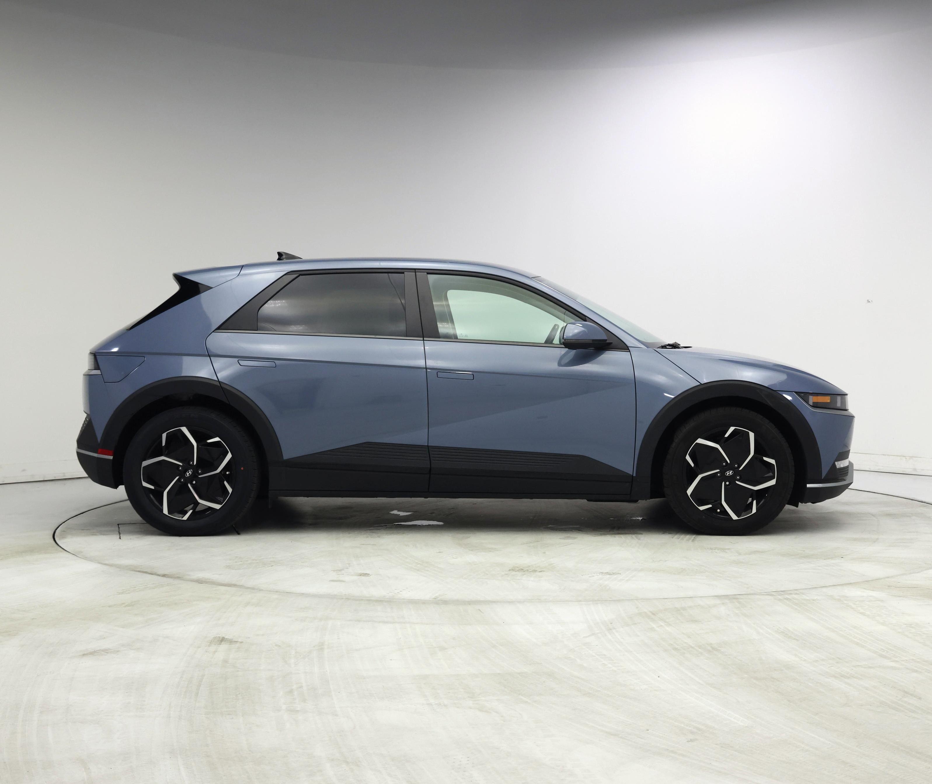 Thumbnail: 2024 Hyundai Ioniq 5 - 7