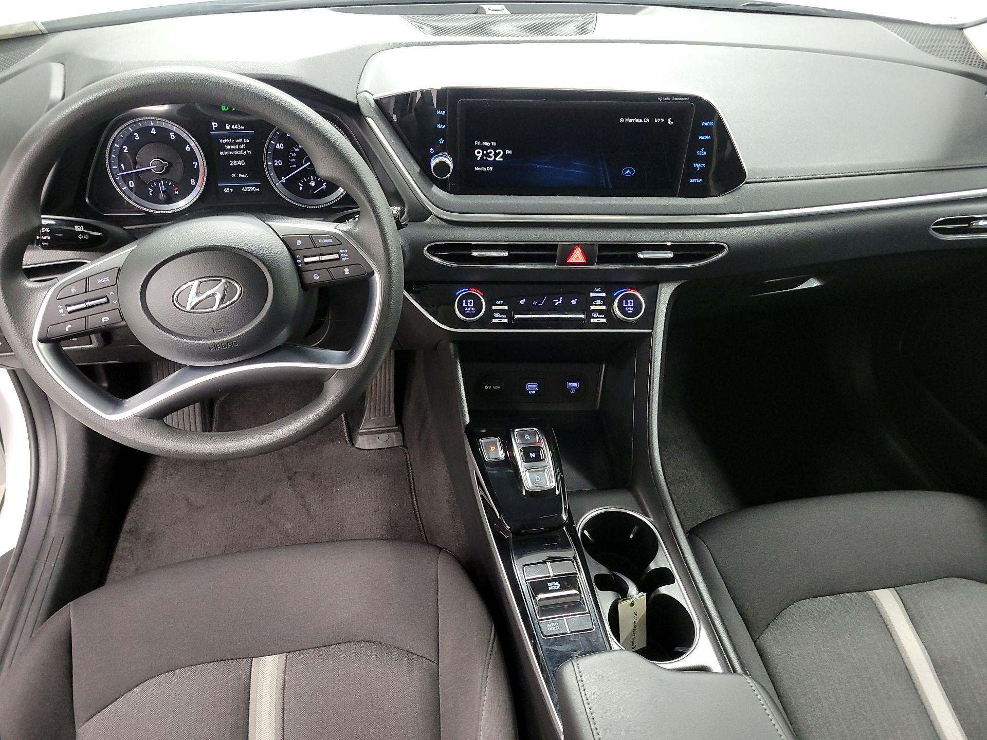Thumbnail: 2023 Hyundai Sonata - 9