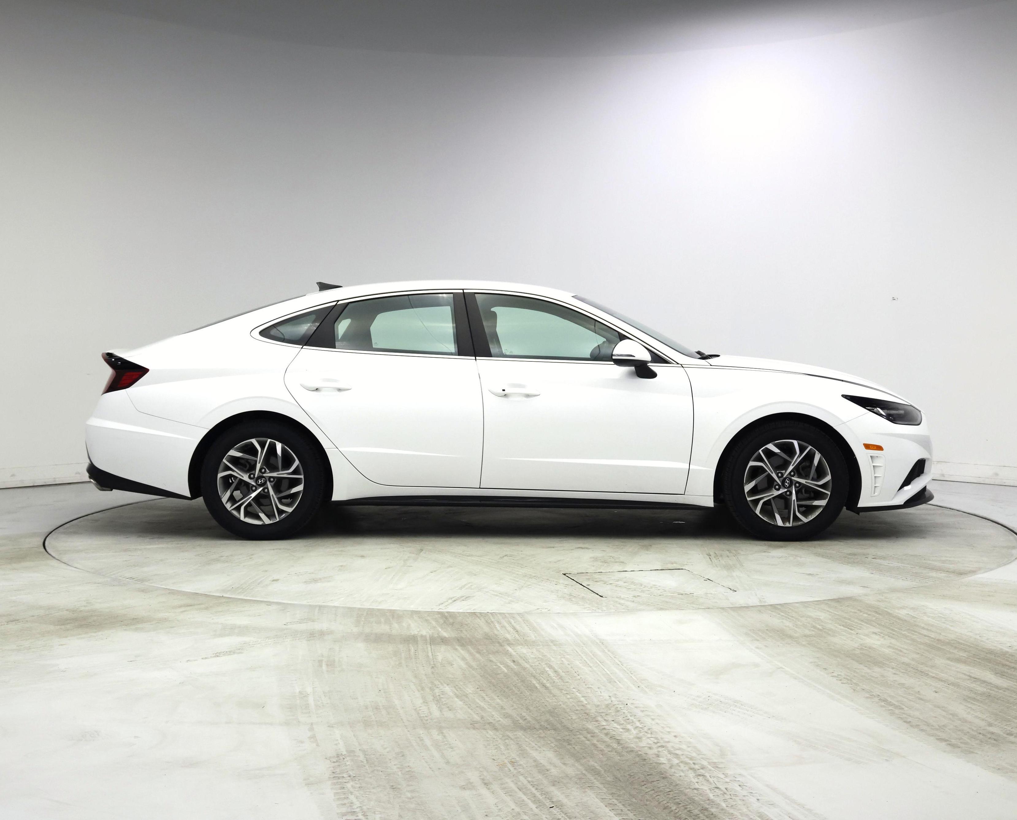 Thumbnail: 2023 Hyundai Sonata - 7