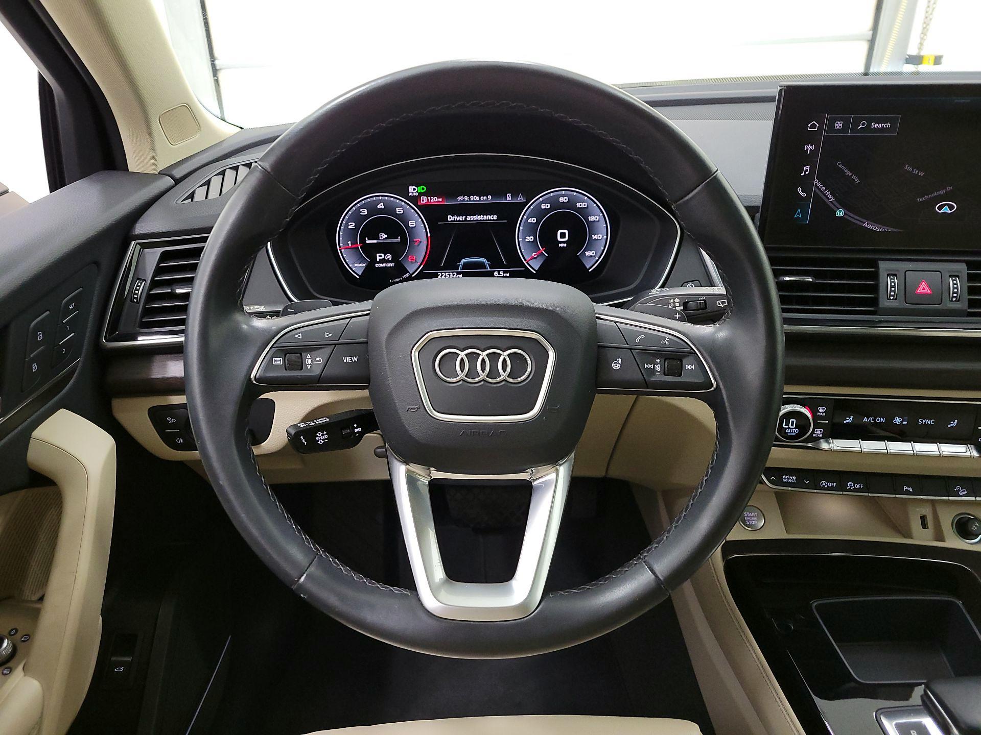 Thumbnail: 2023 Audi Q5 - 10