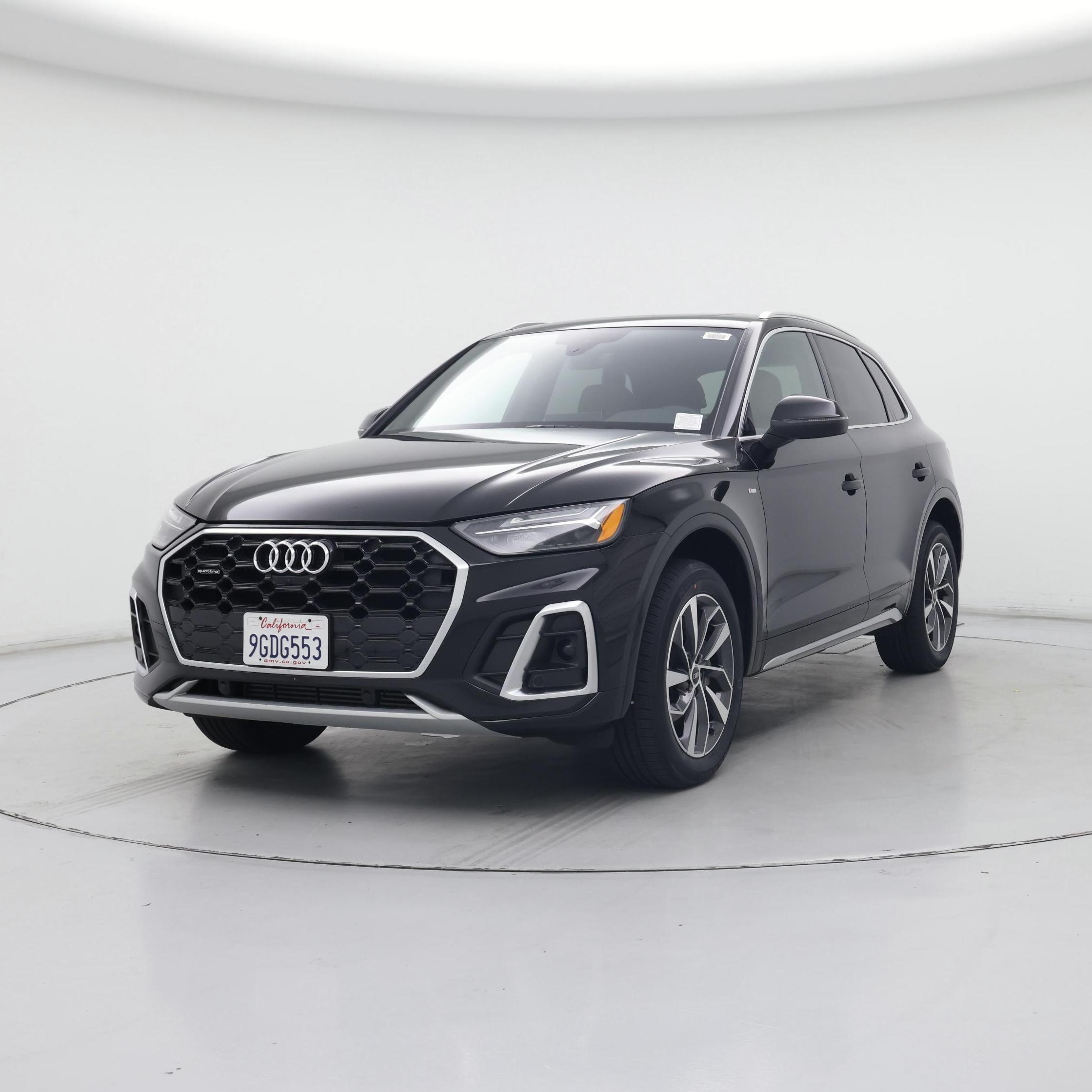 Thumbnail: 2023 Audi Q5 - 4