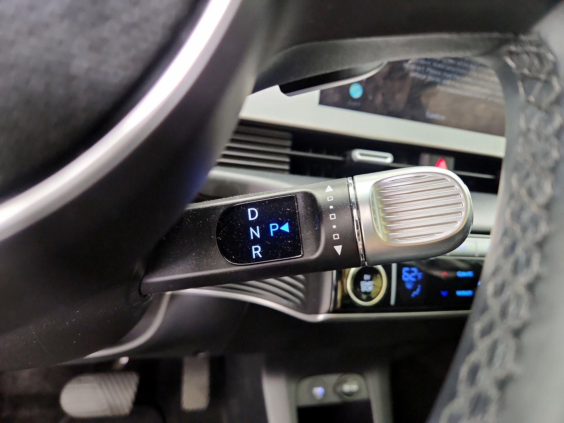 Thumbnail: 2024 Hyundai Ioniq 5 - 18