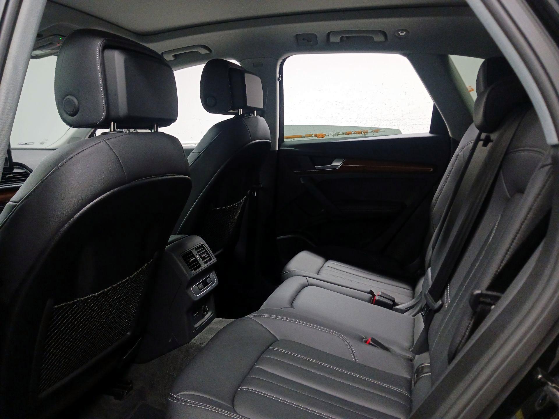 Thumbnail: 2023 Audi Q5 - 19