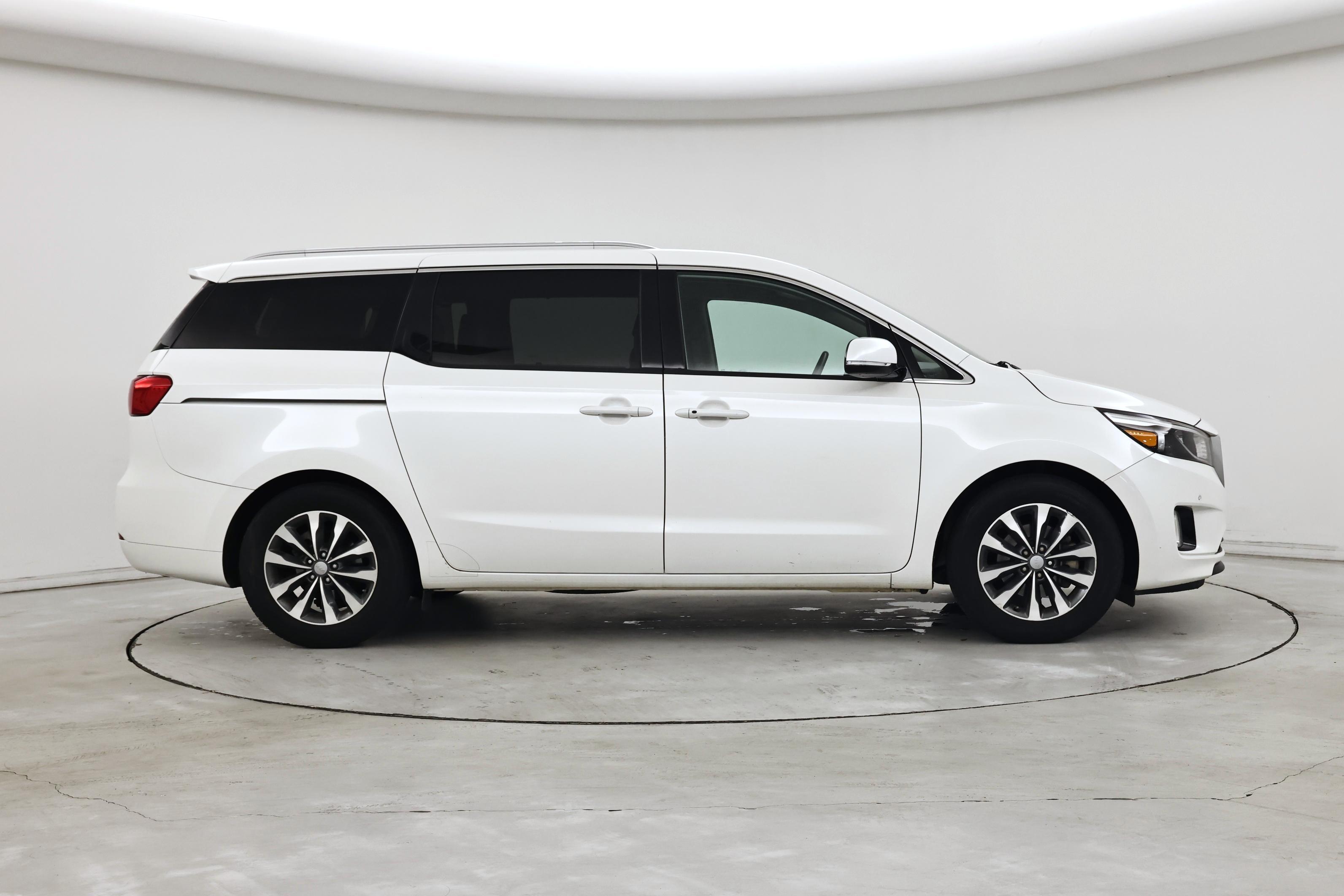 Thumbnail: 2018 Kia Sedona - 7