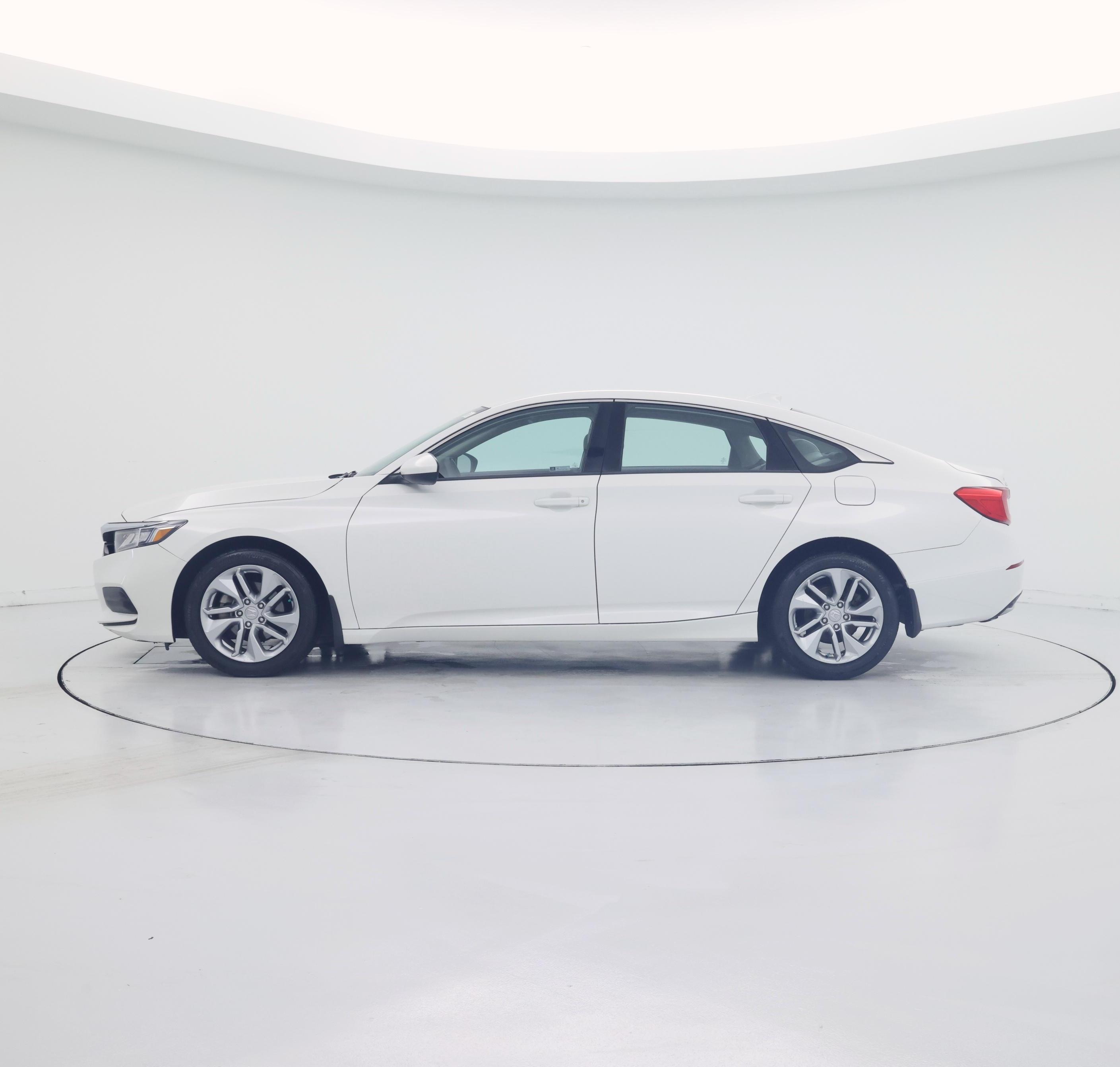 Thumbnail: 2018 Honda Accord - 3