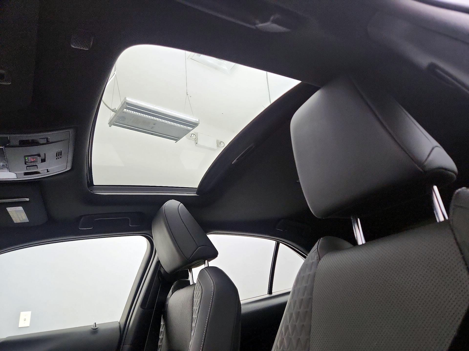 Thumbnail: 2021 Lexus UX - 19