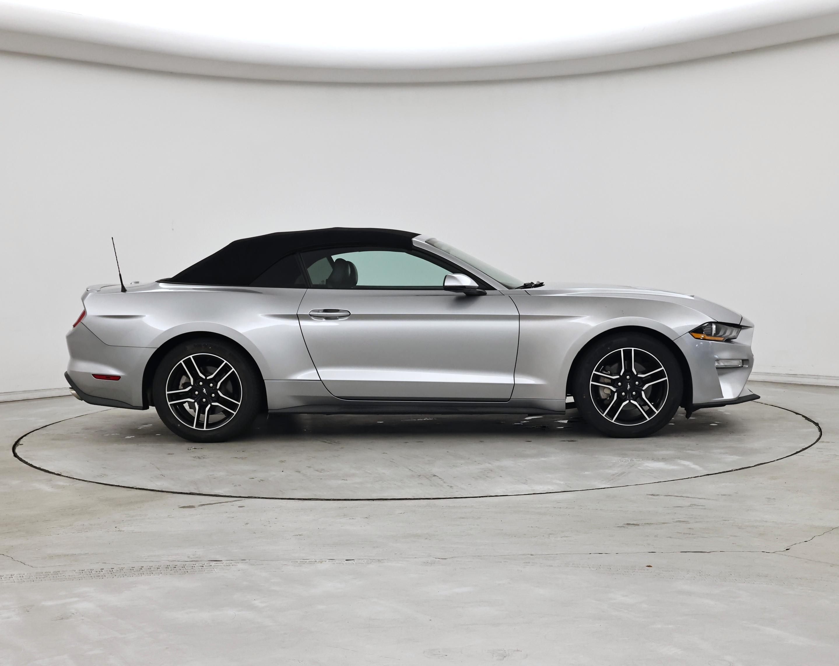 Thumbnail: 2020 Ford Mustang - 7